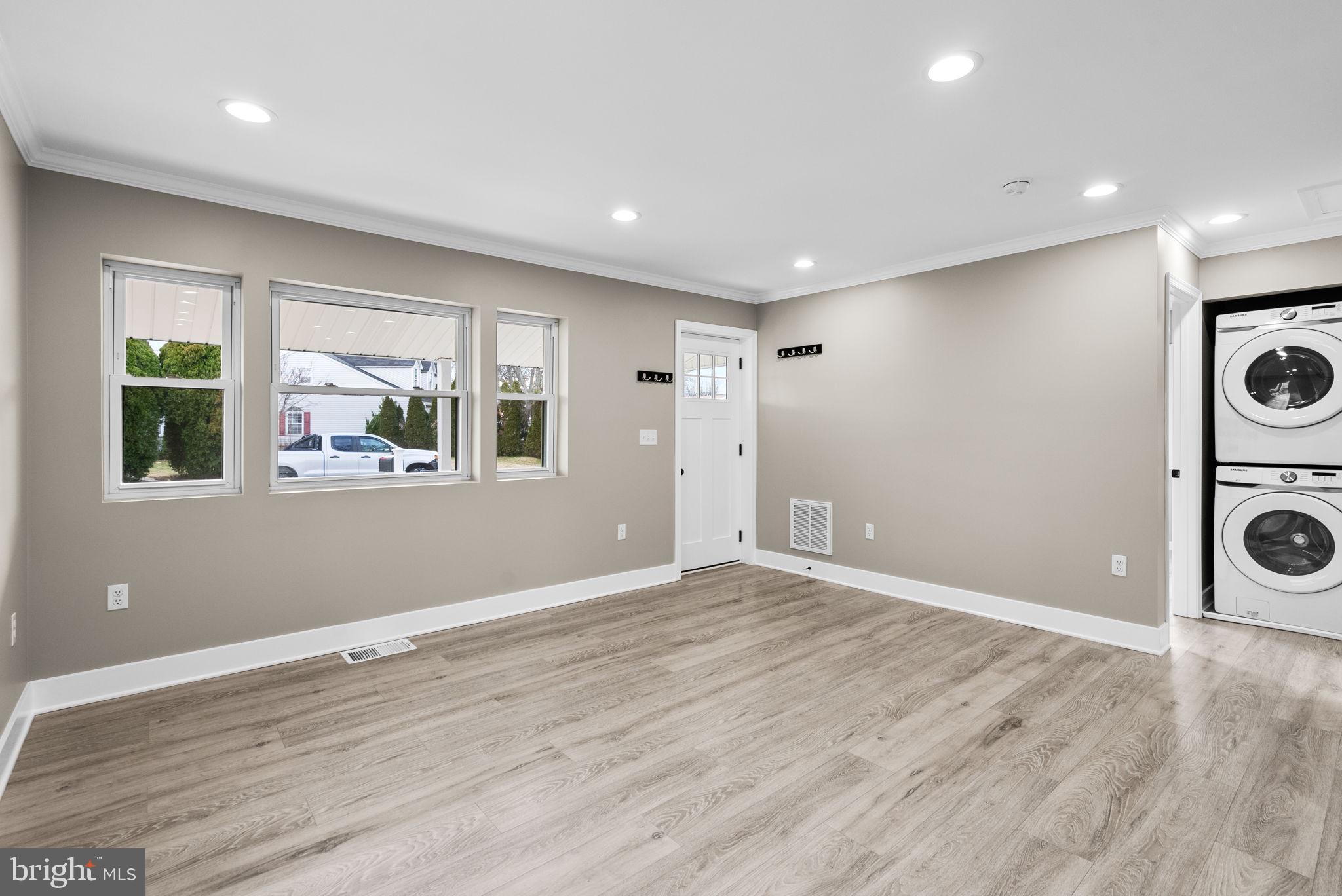 VICTORY VILLA - Residential