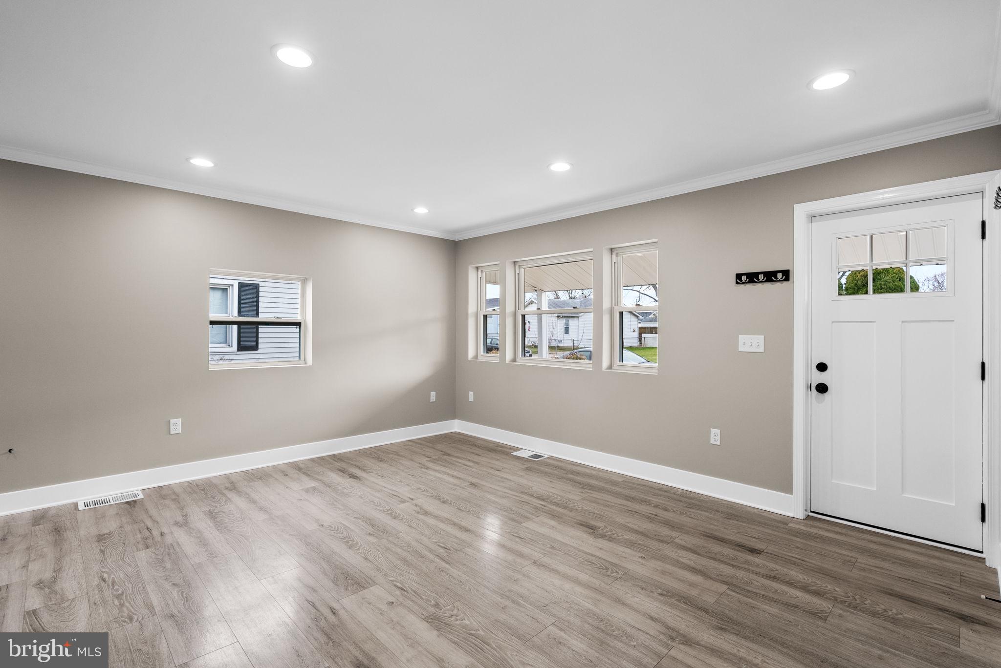 VICTORY VILLA - Residential