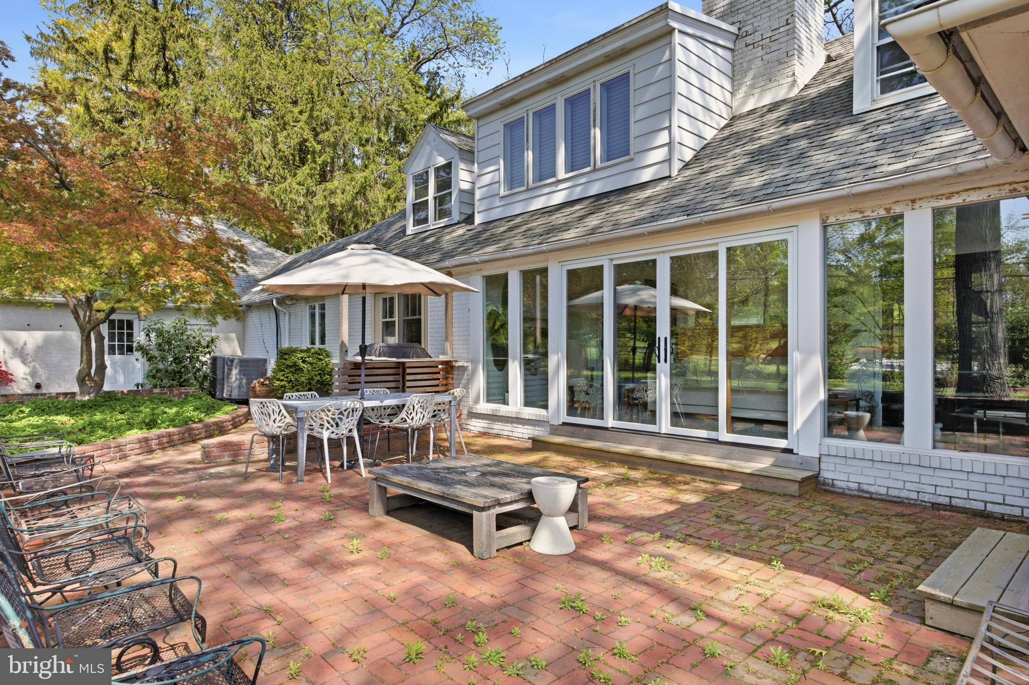 ROSEDALE - Residential