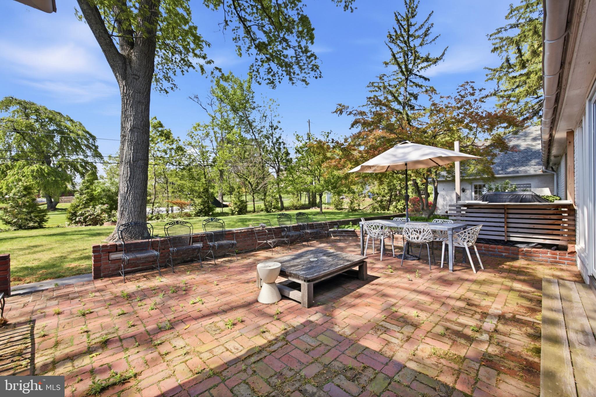 ROSEDALE - Residential