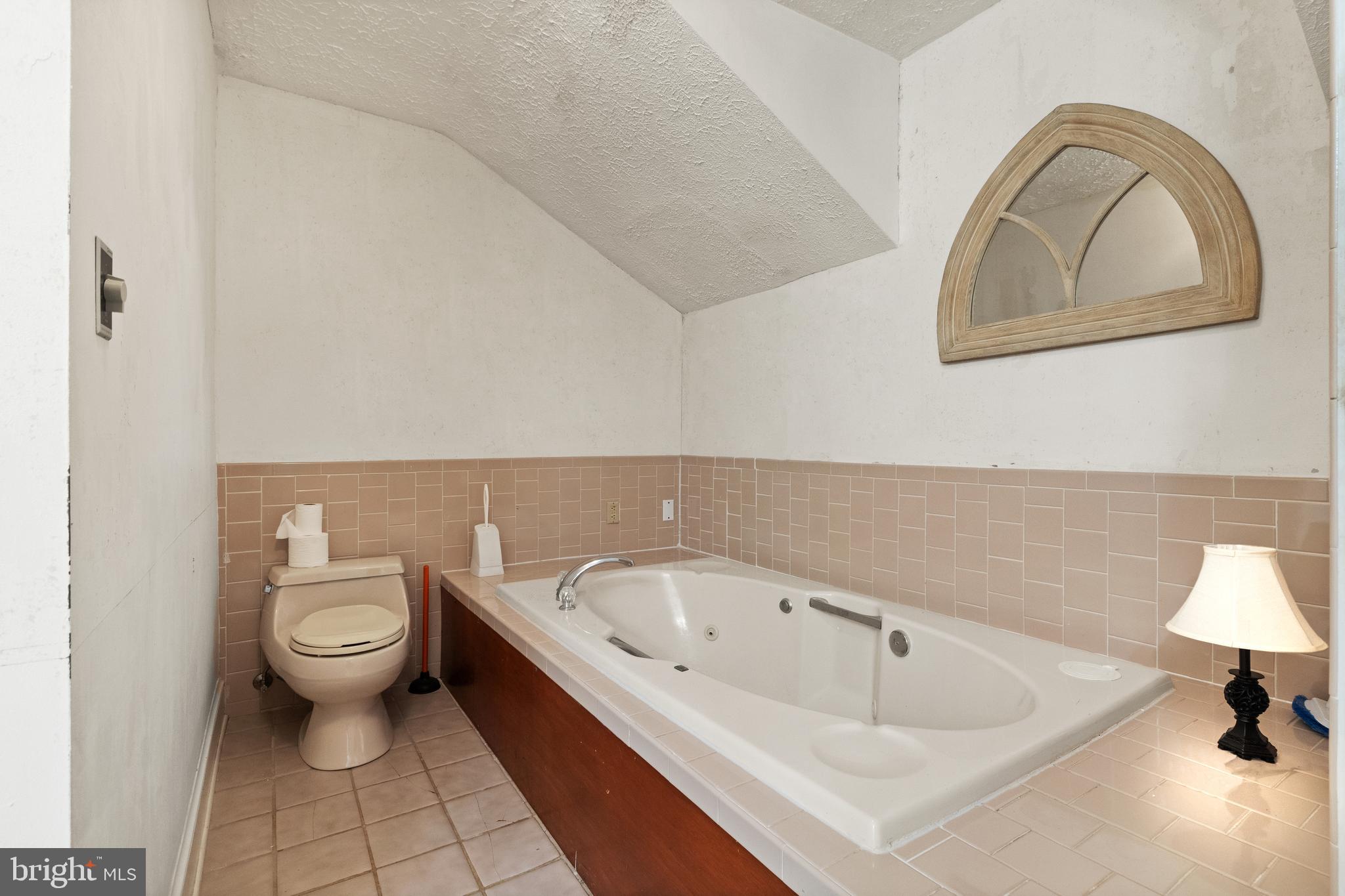 NOKESVILLE - Residential