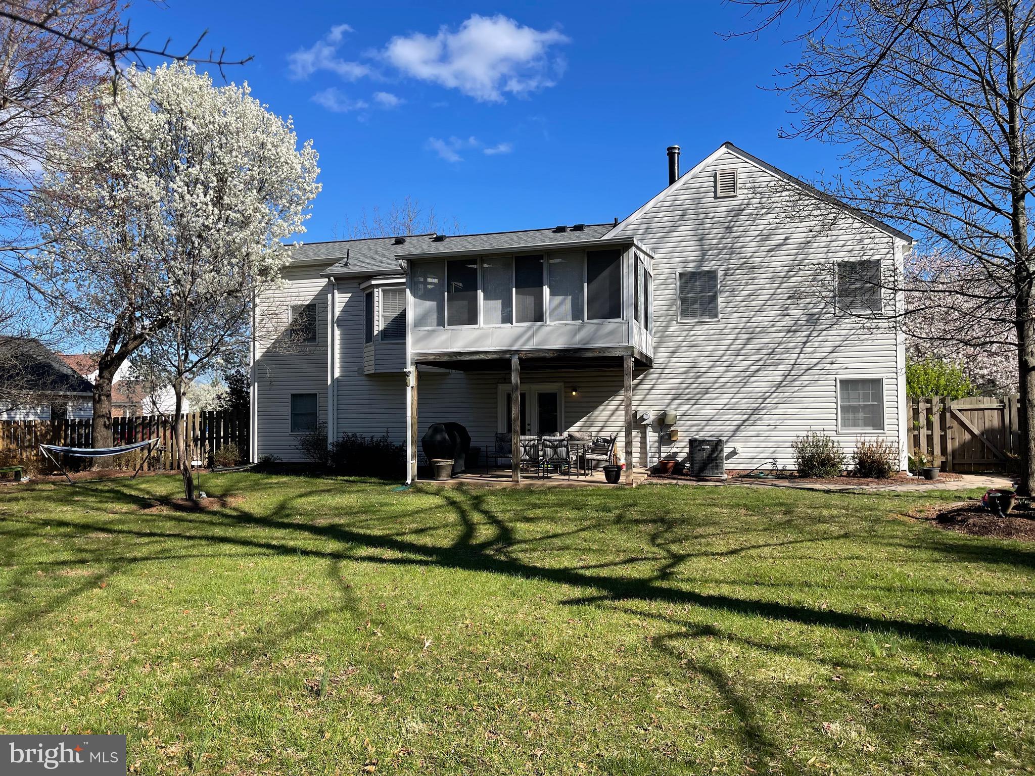 8646 BANNERWOOD DRIVE