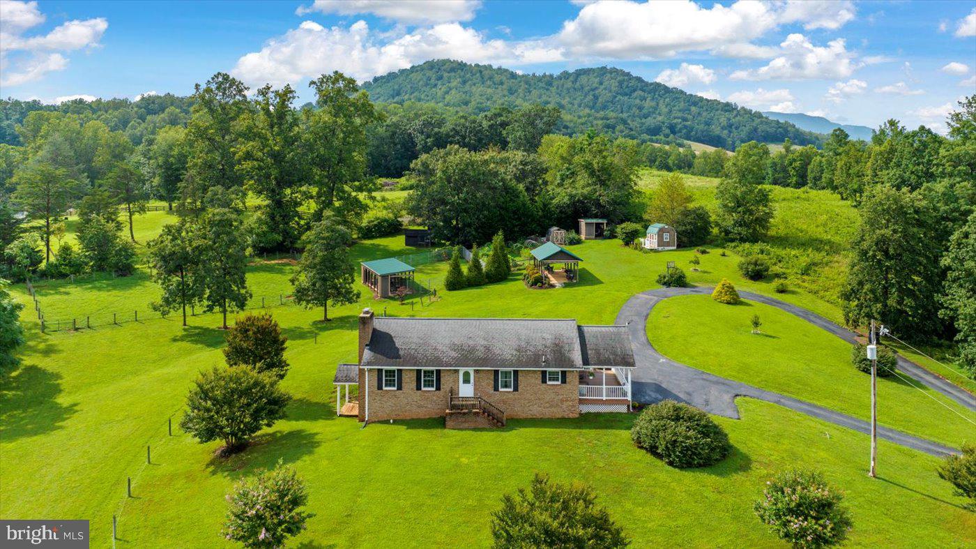 1117 POOR HOUSE ROAD