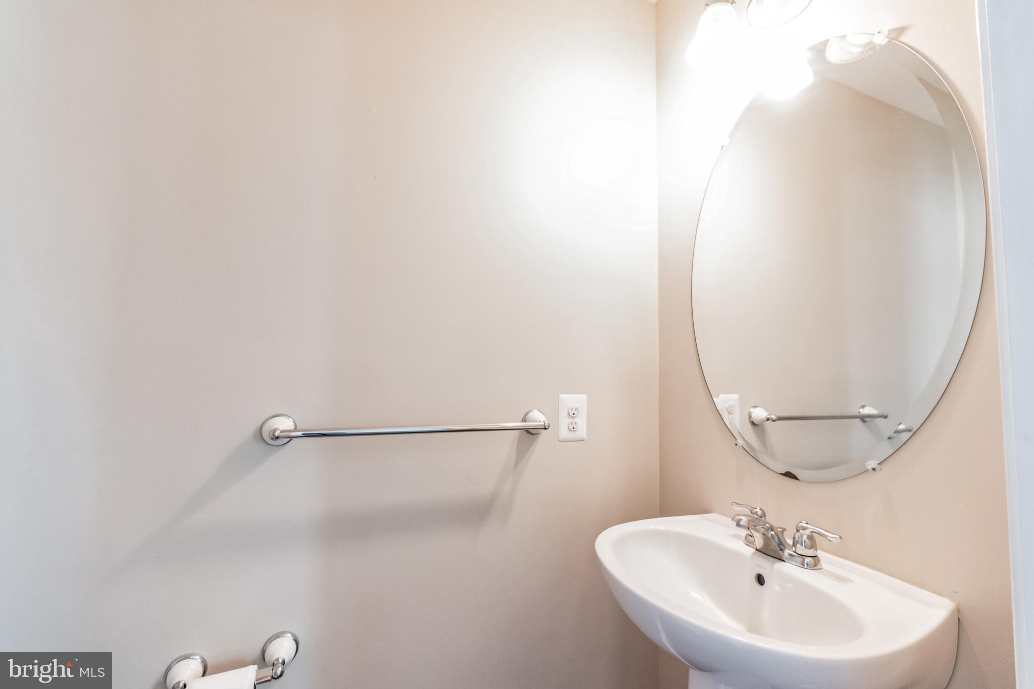 MANORS AT BALLENGER CREEK - Residential Lease