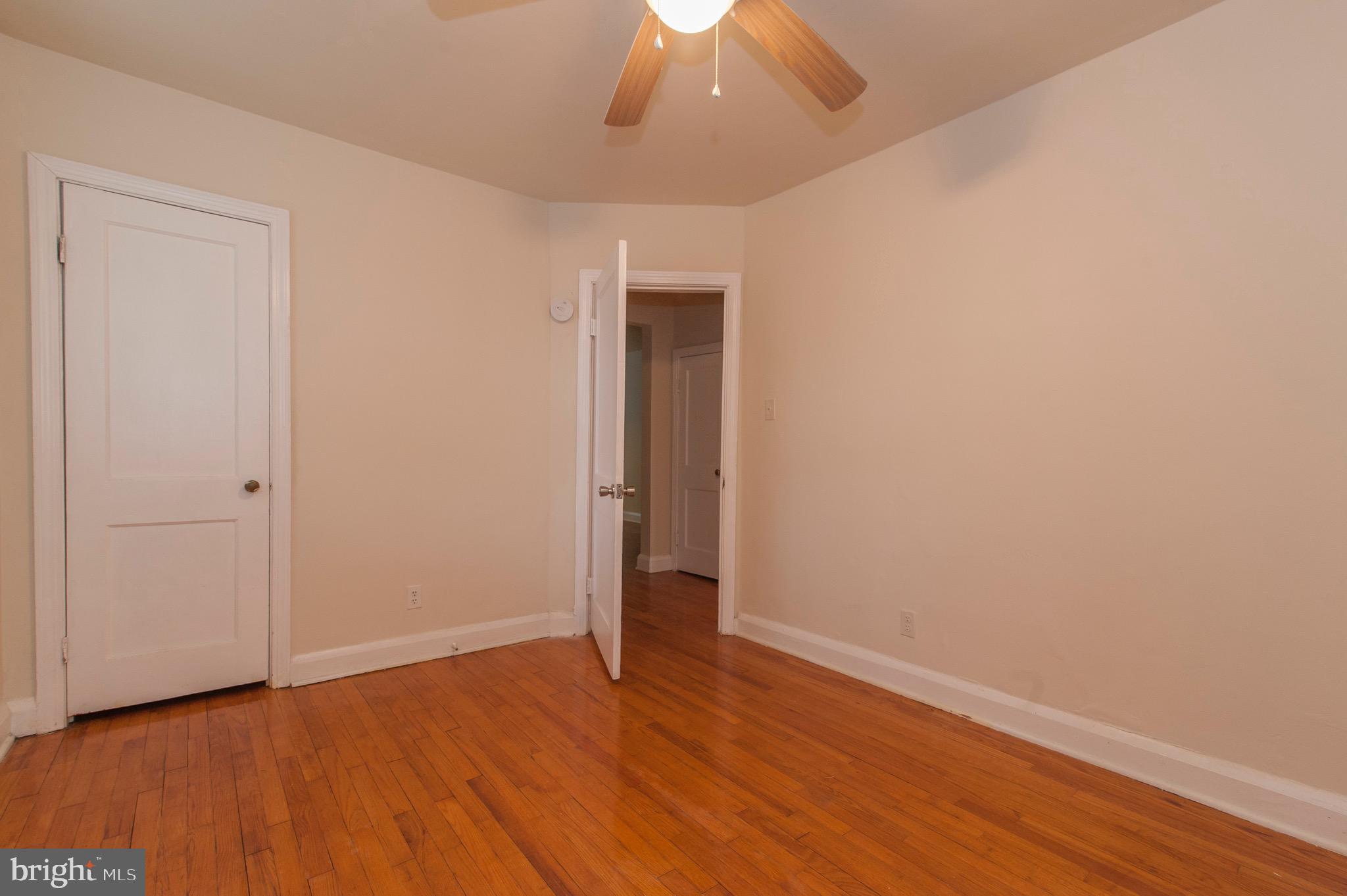 IDLEWOOD - Residential