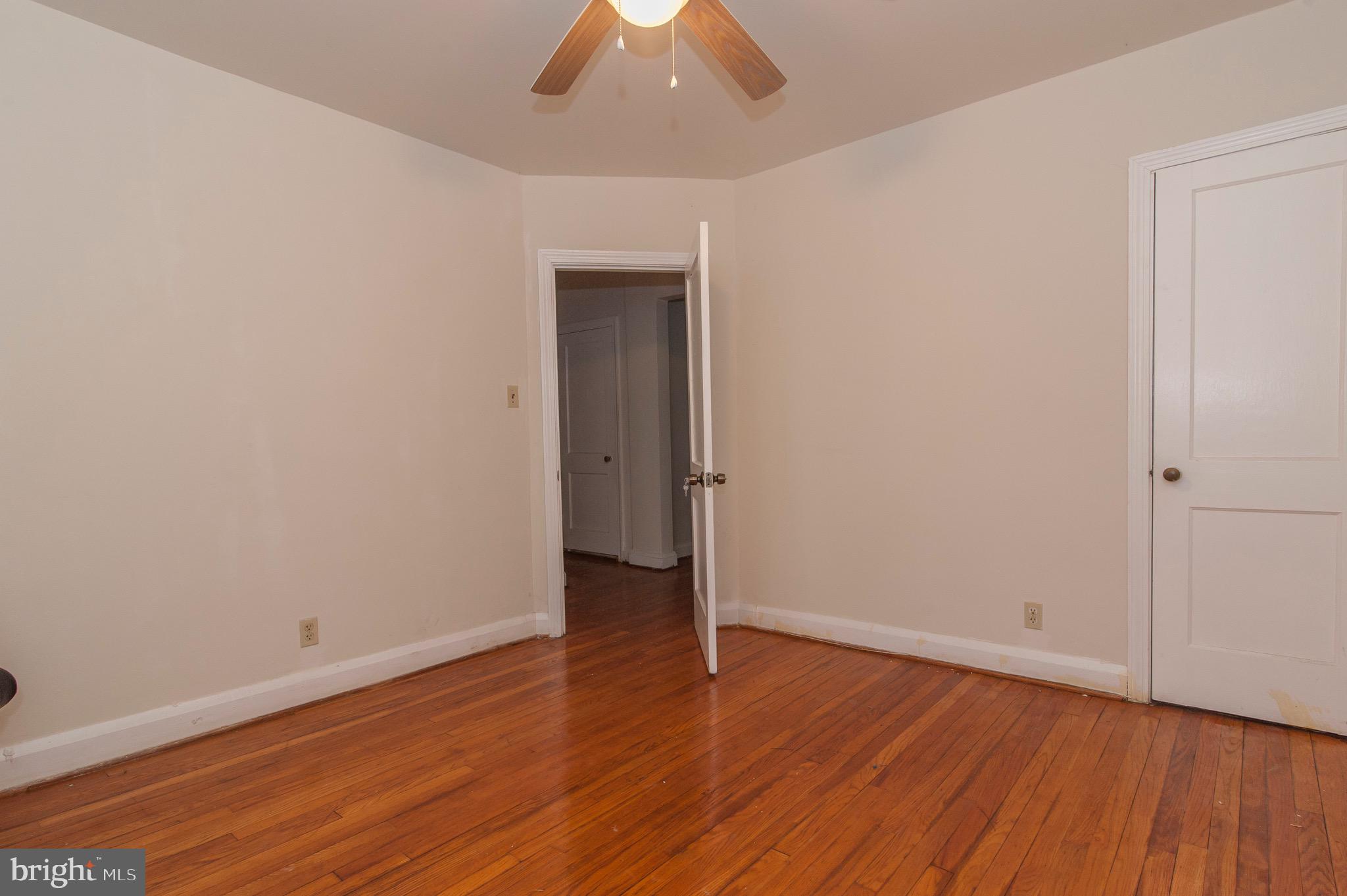 IDLEWOOD - Residential