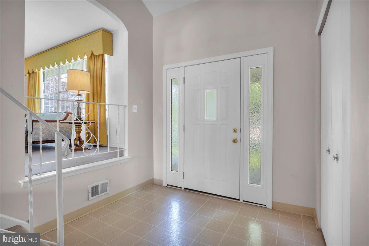 104 GAINSBORO ROAD
