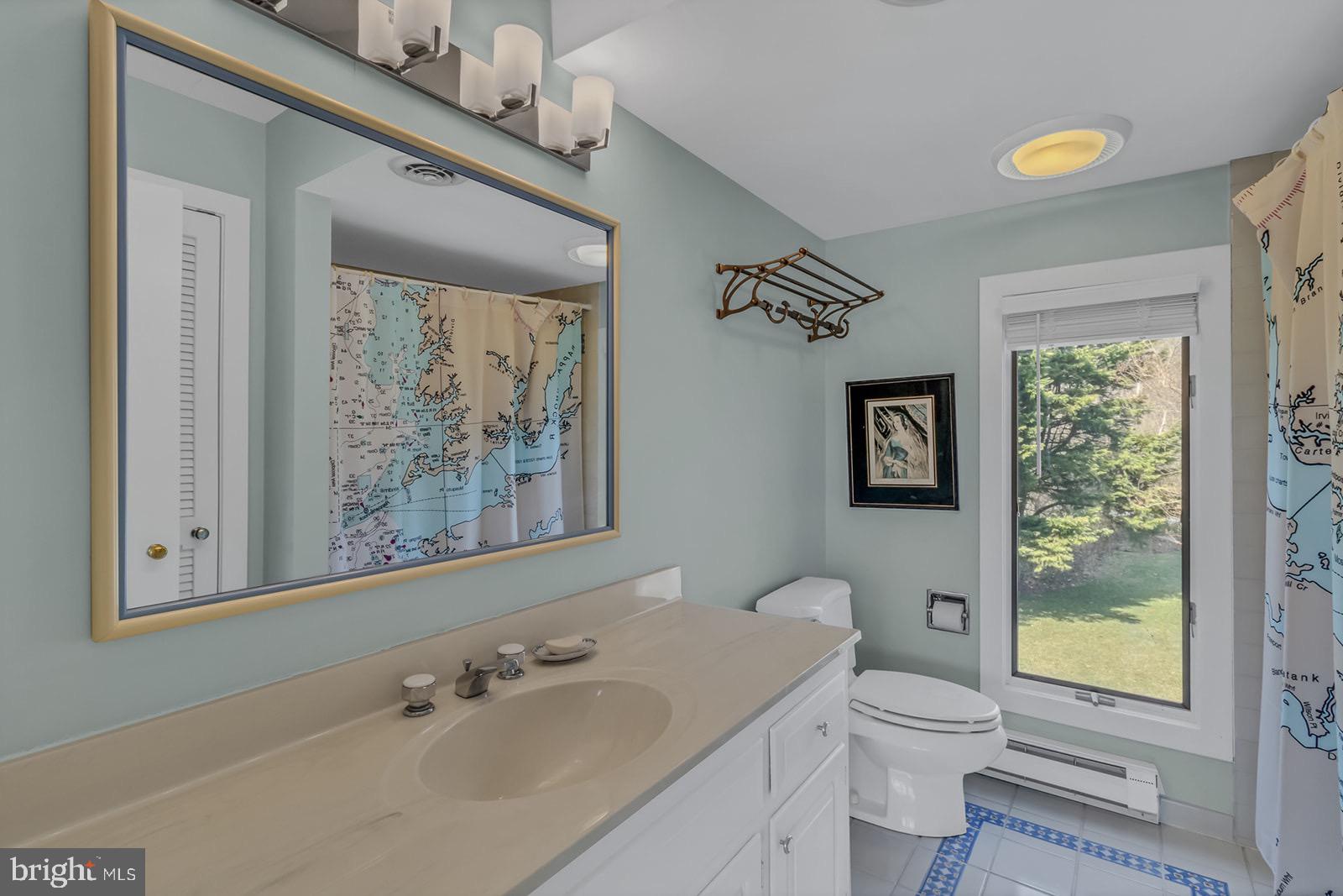 INDIAN CREEK ESTATE - Residential