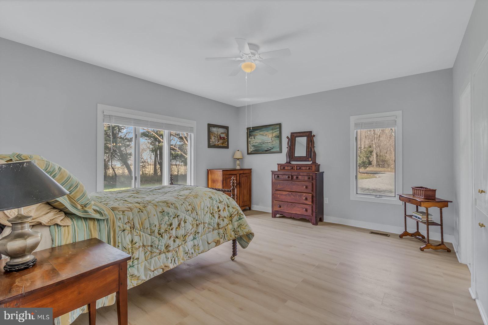 INDIAN CREEK ESTATE - Residential