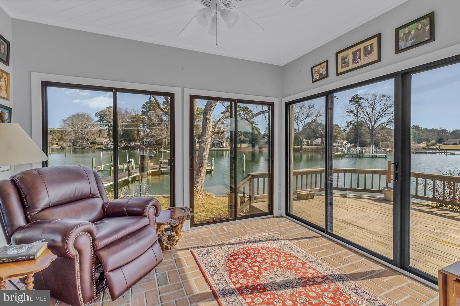 INDIAN CREEK ESTATE - Residential