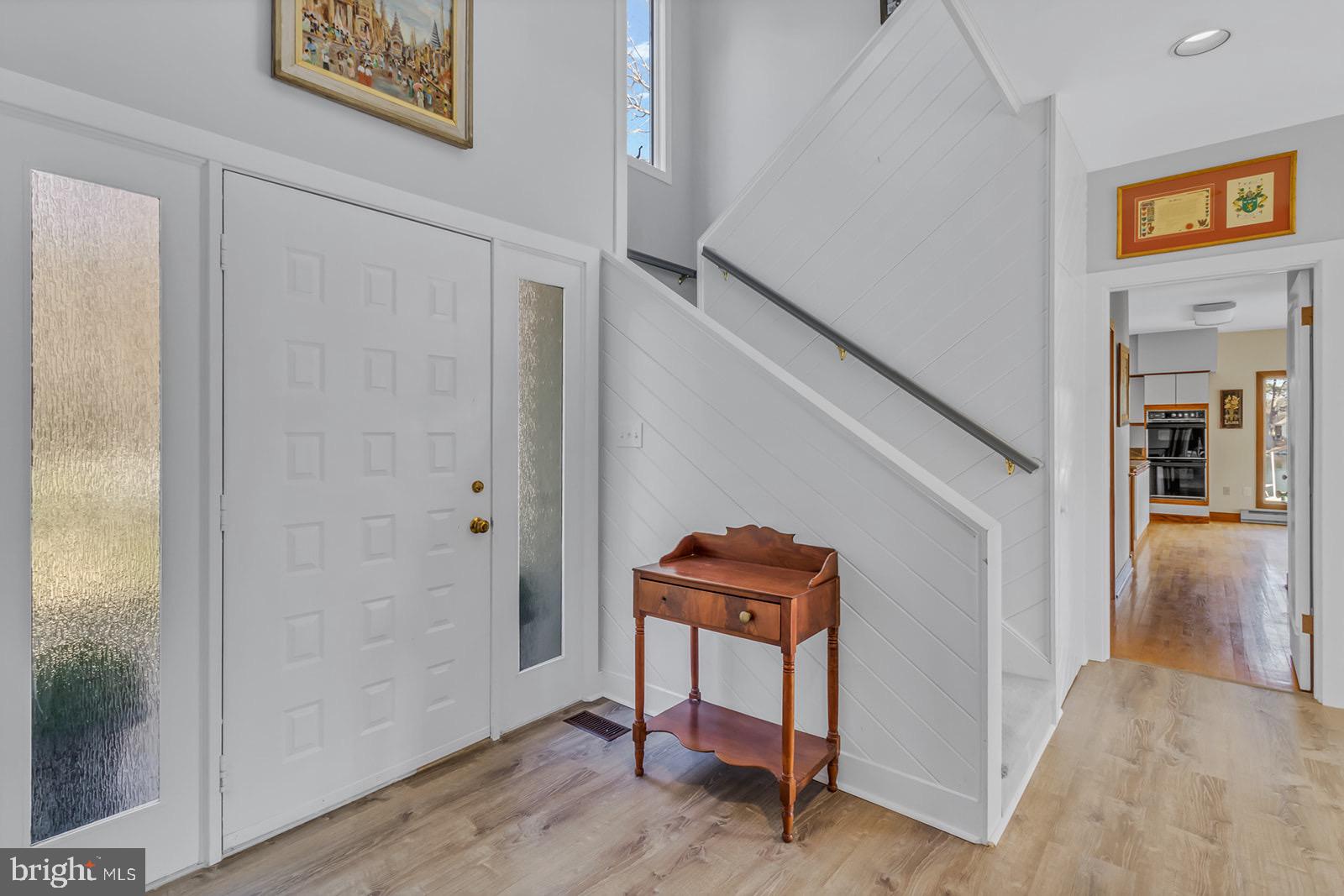 INDIAN CREEK ESTATE - Residential