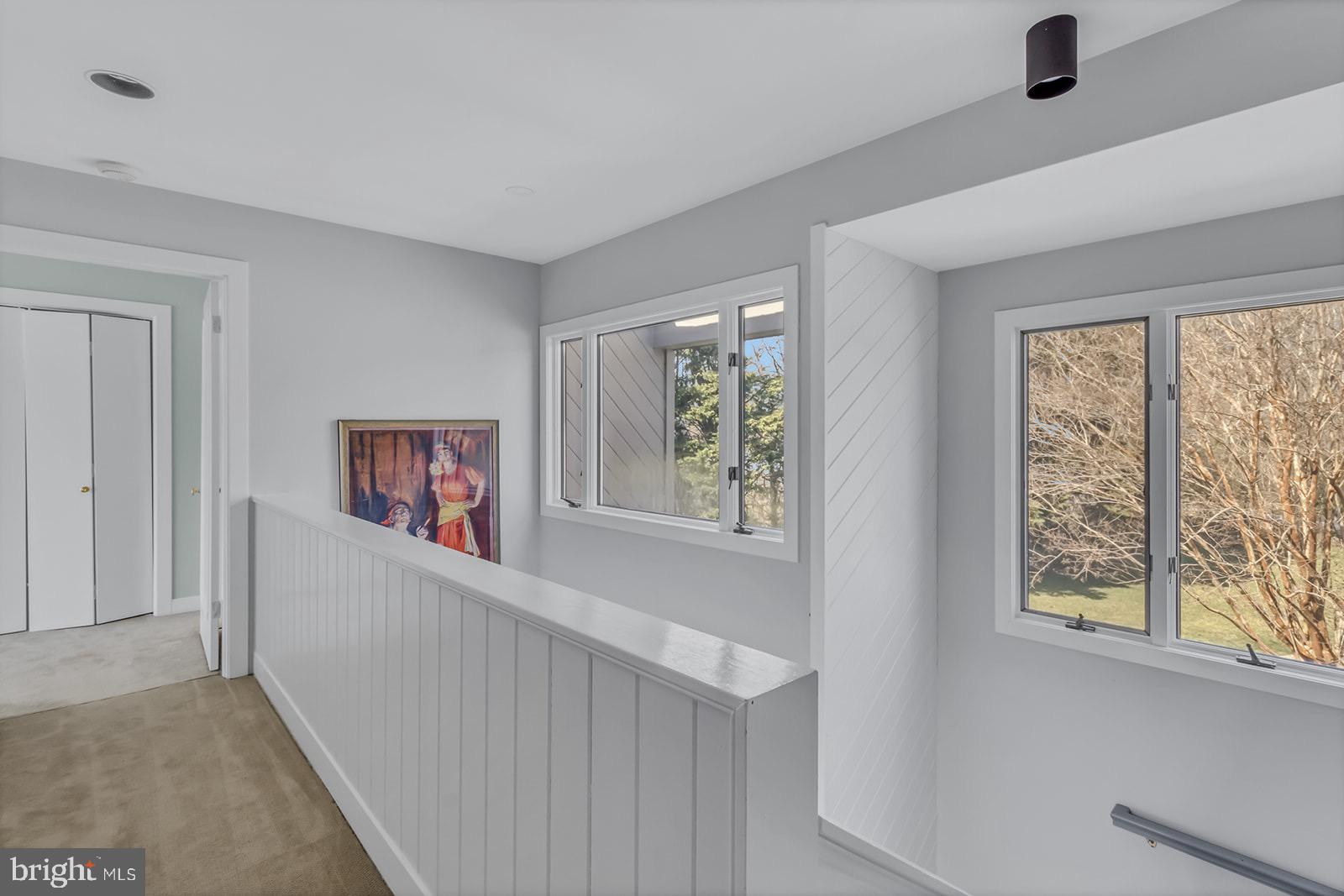 INDIAN CREEK ESTATE - Residential