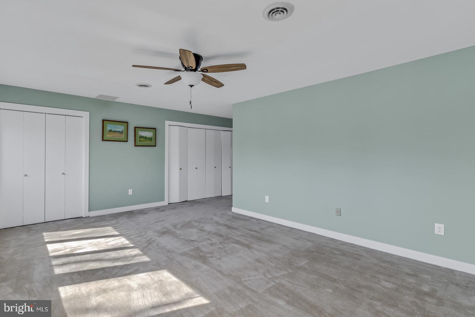 INDIAN CREEK ESTATE - Residential