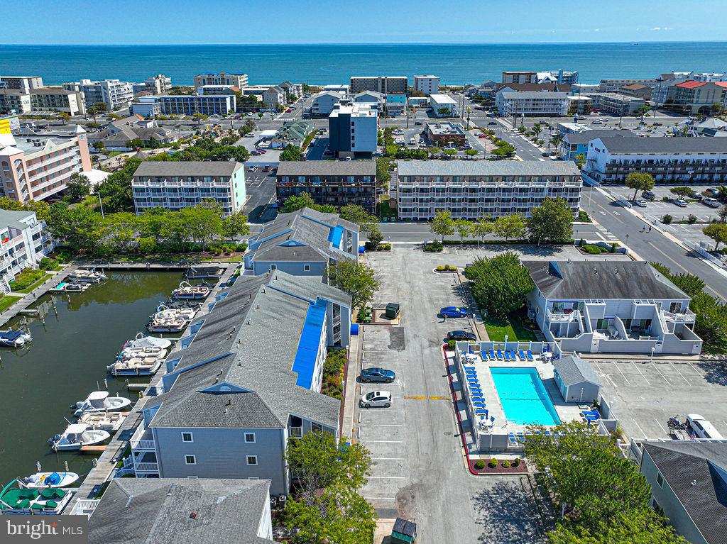 HIDDEN HARBOR - Residential