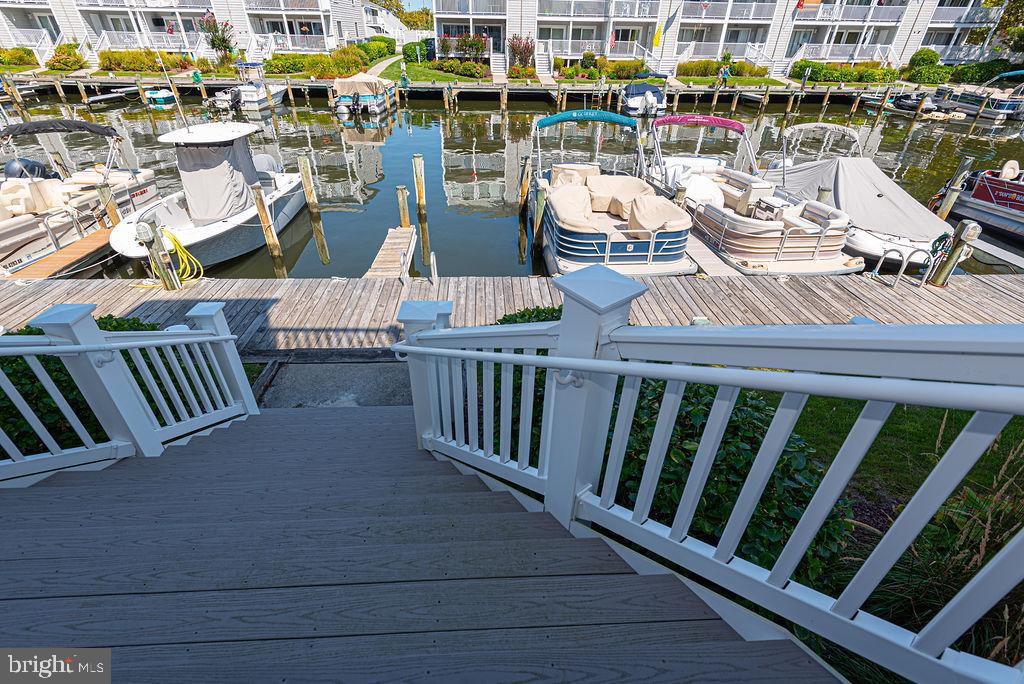 HIDDEN HARBOR - Residential