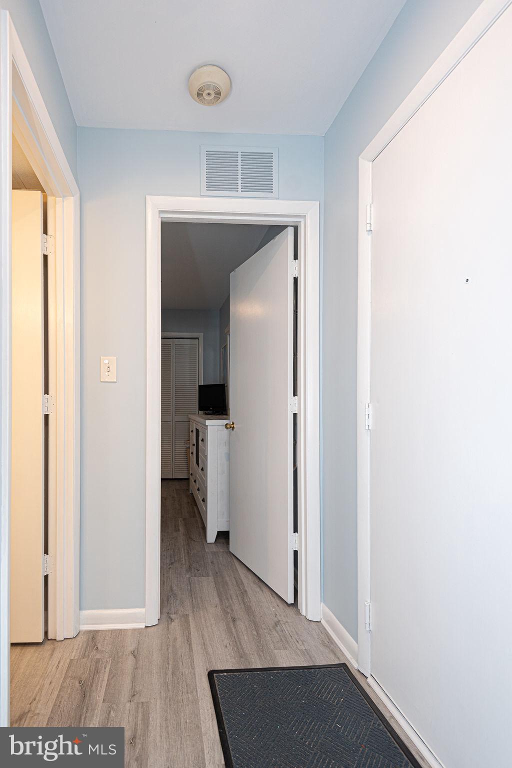 HIDDEN HARBOR - Residential