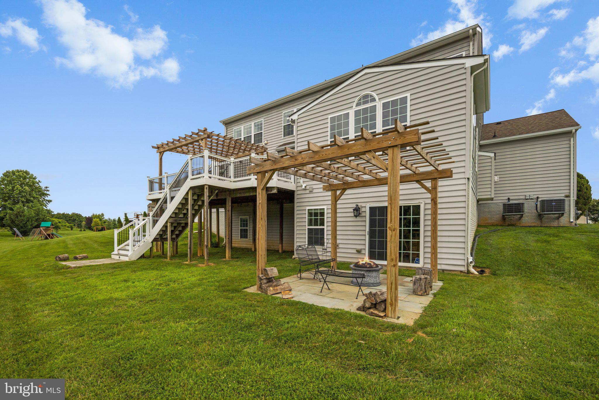 THE ORCHARDS OF SANDY SPRING - Residential