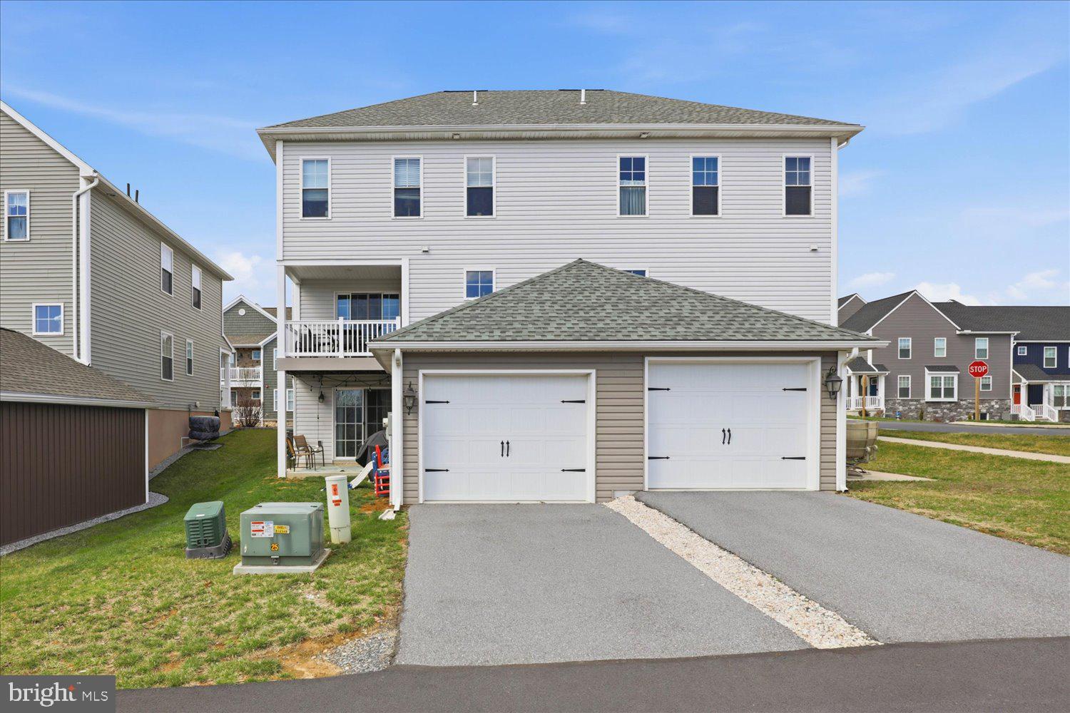 WABASH LANDING - Residential