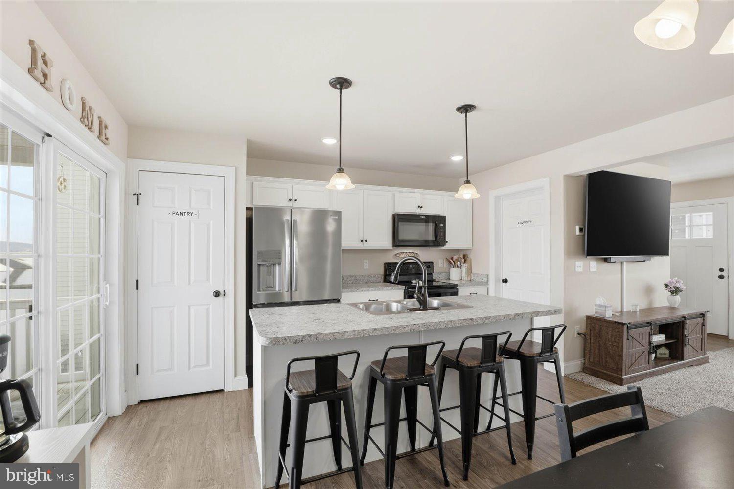 WABASH LANDING - Residential