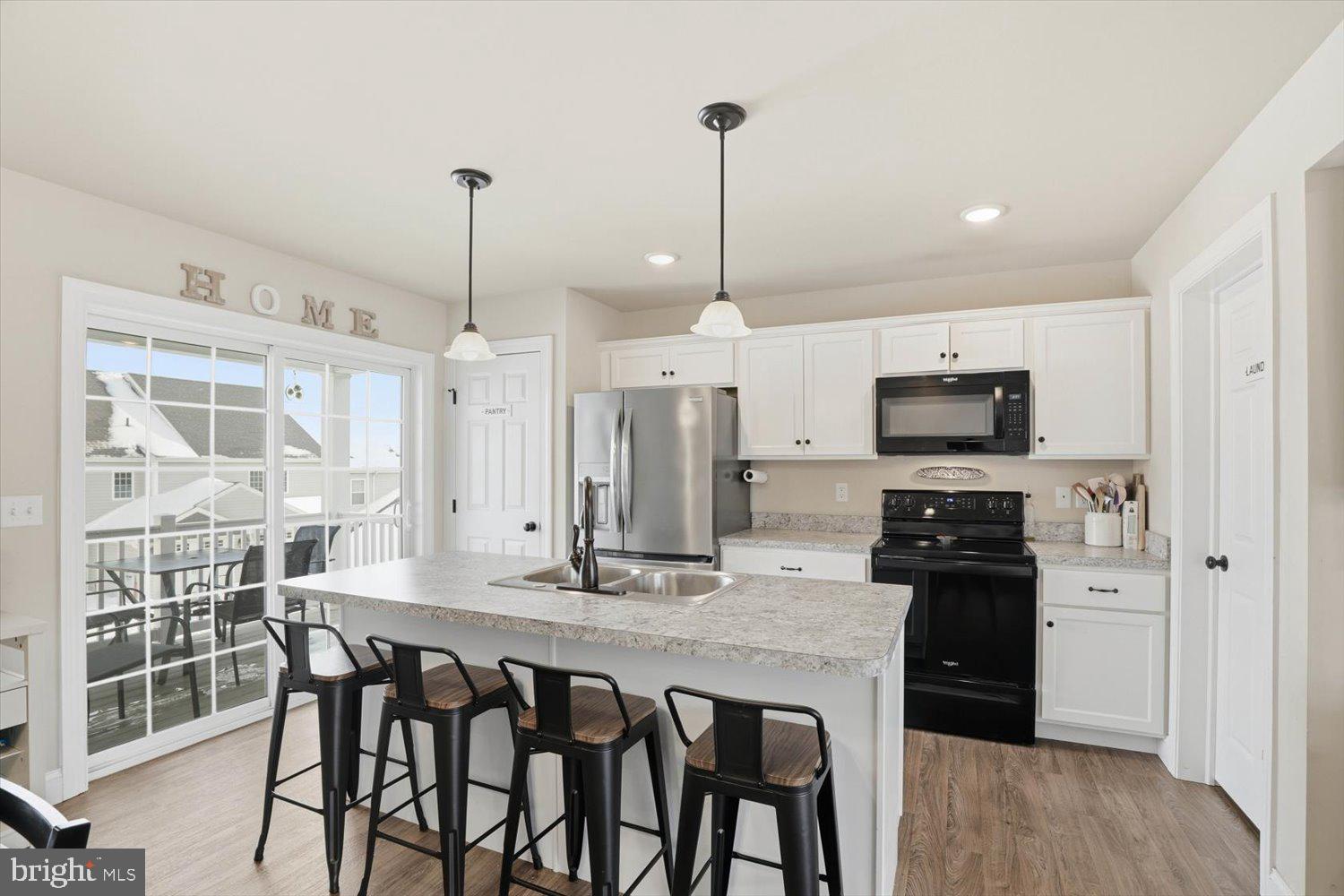 WABASH LANDING - Residential