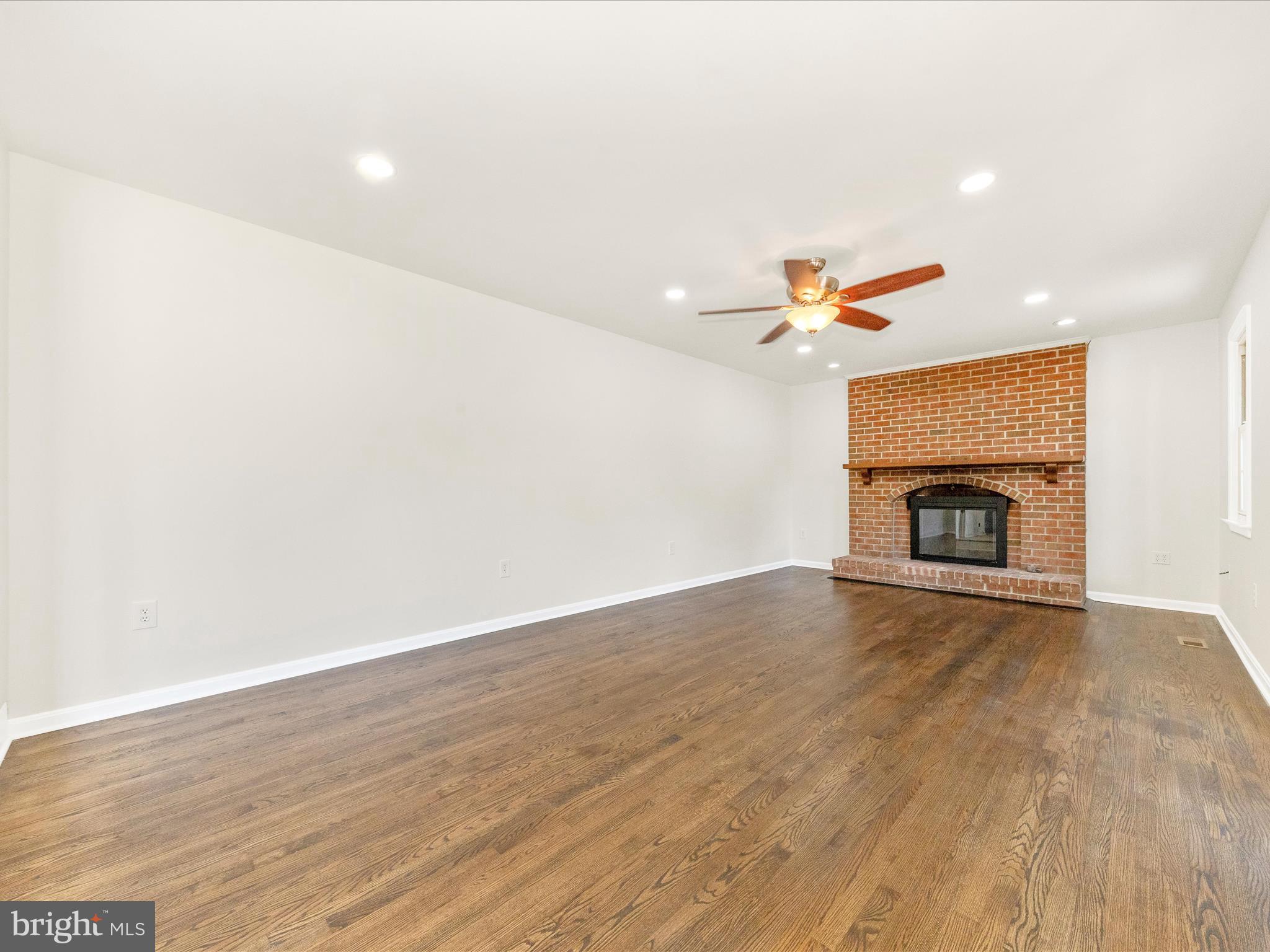 CLOVERDALE - Residential