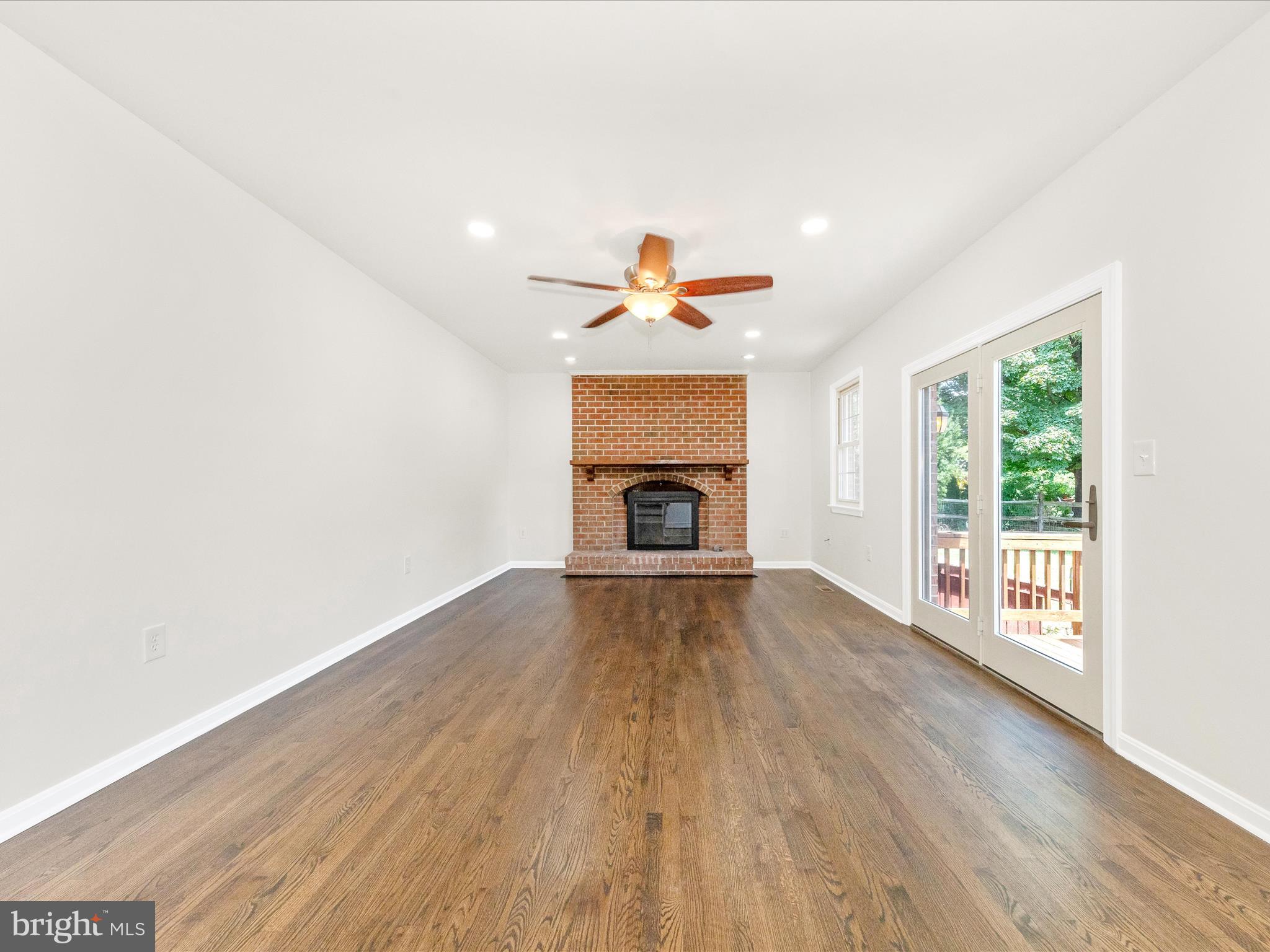 CLOVERDALE - Residential