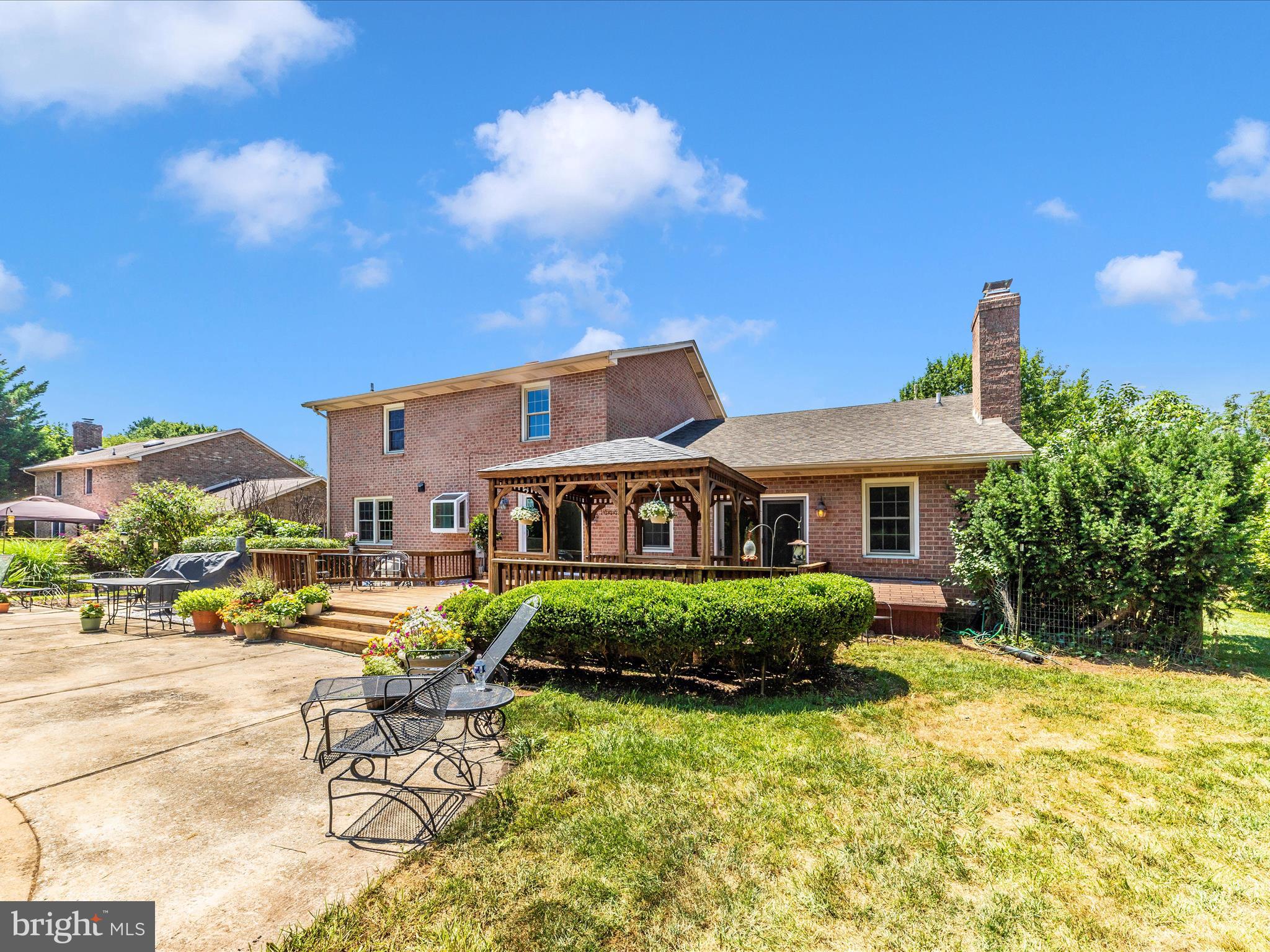 CLOVERDALE - Residential