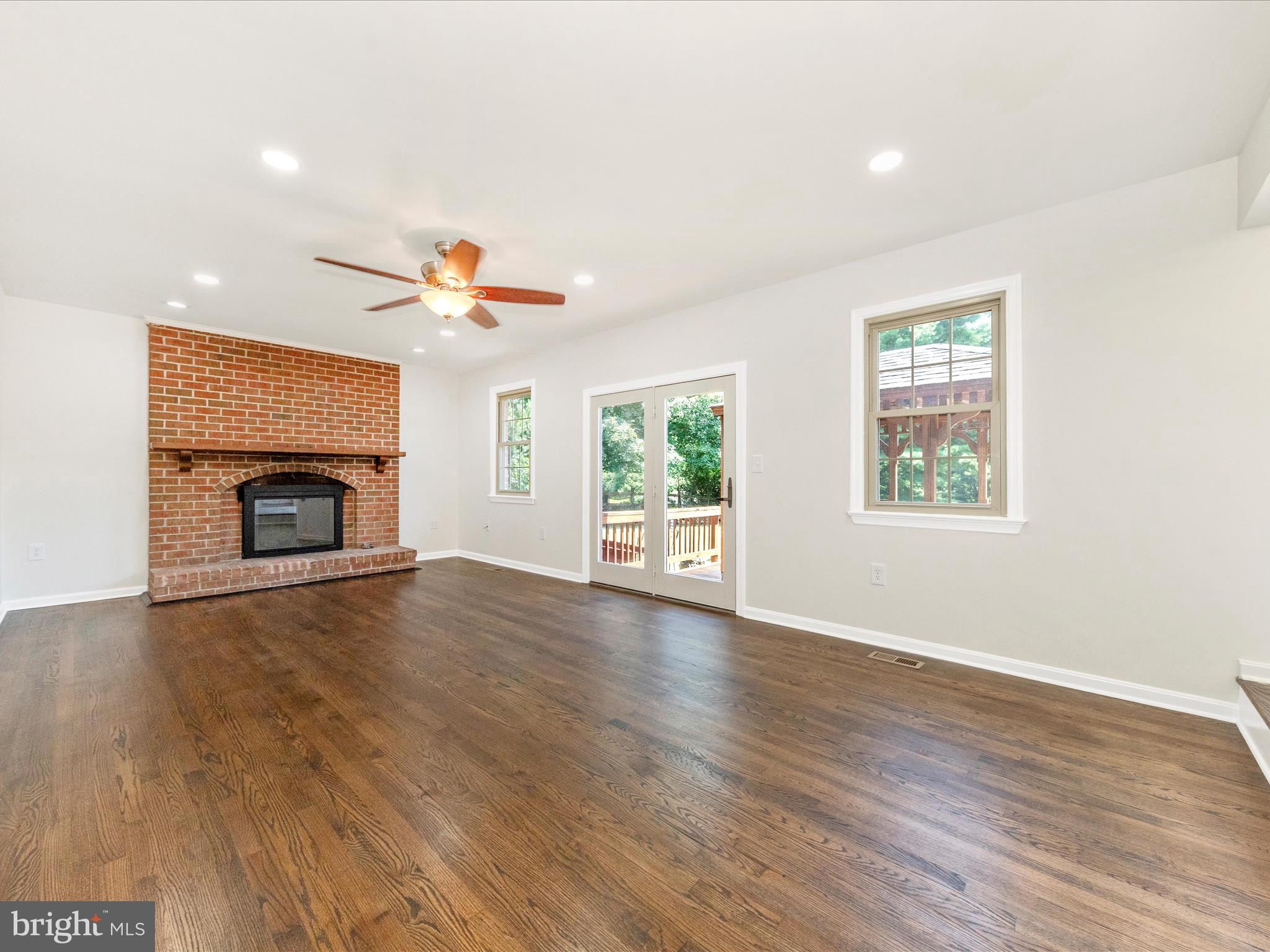 CLOVERDALE - Residential