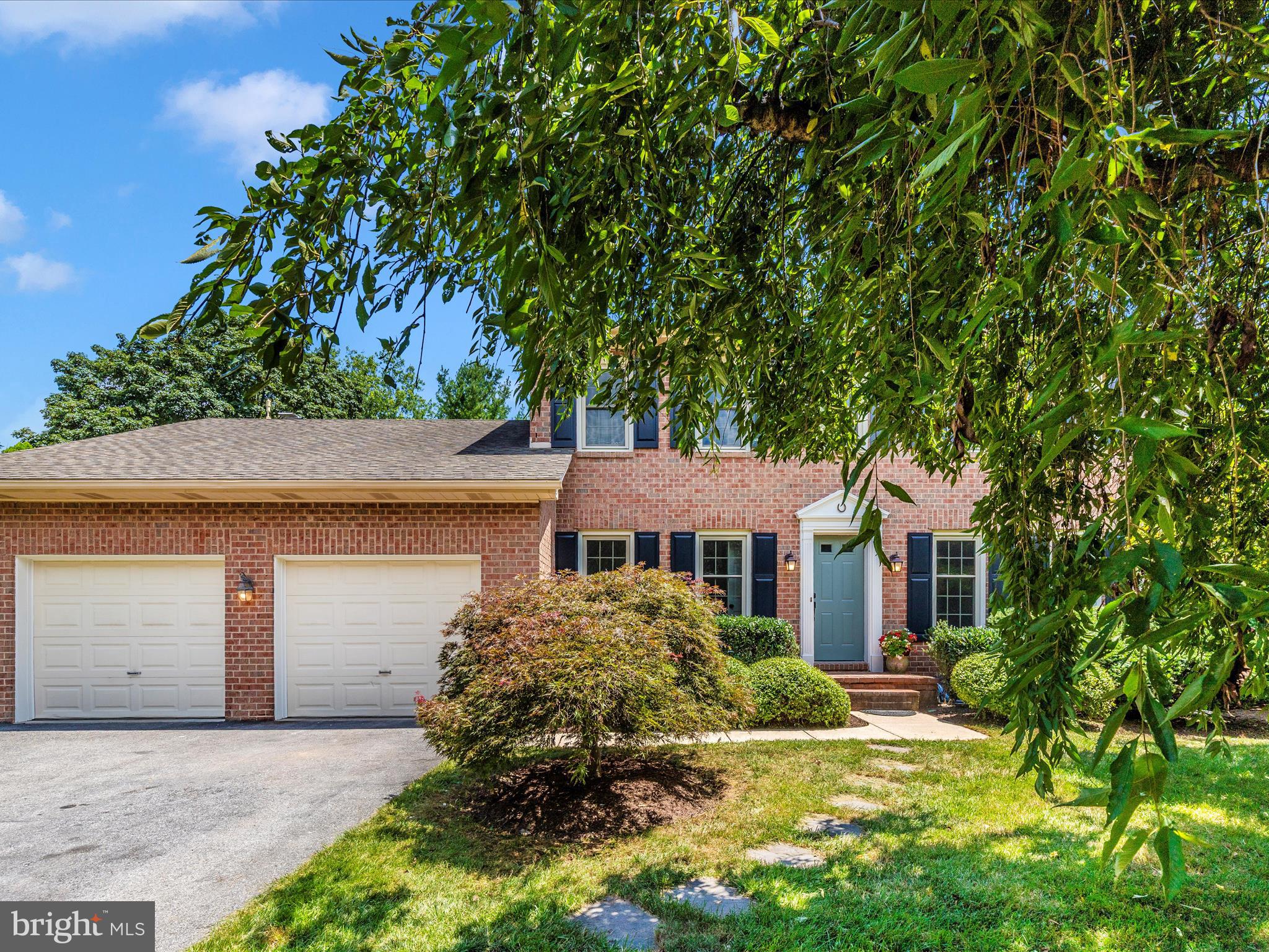 CLOVERDALE - Residential