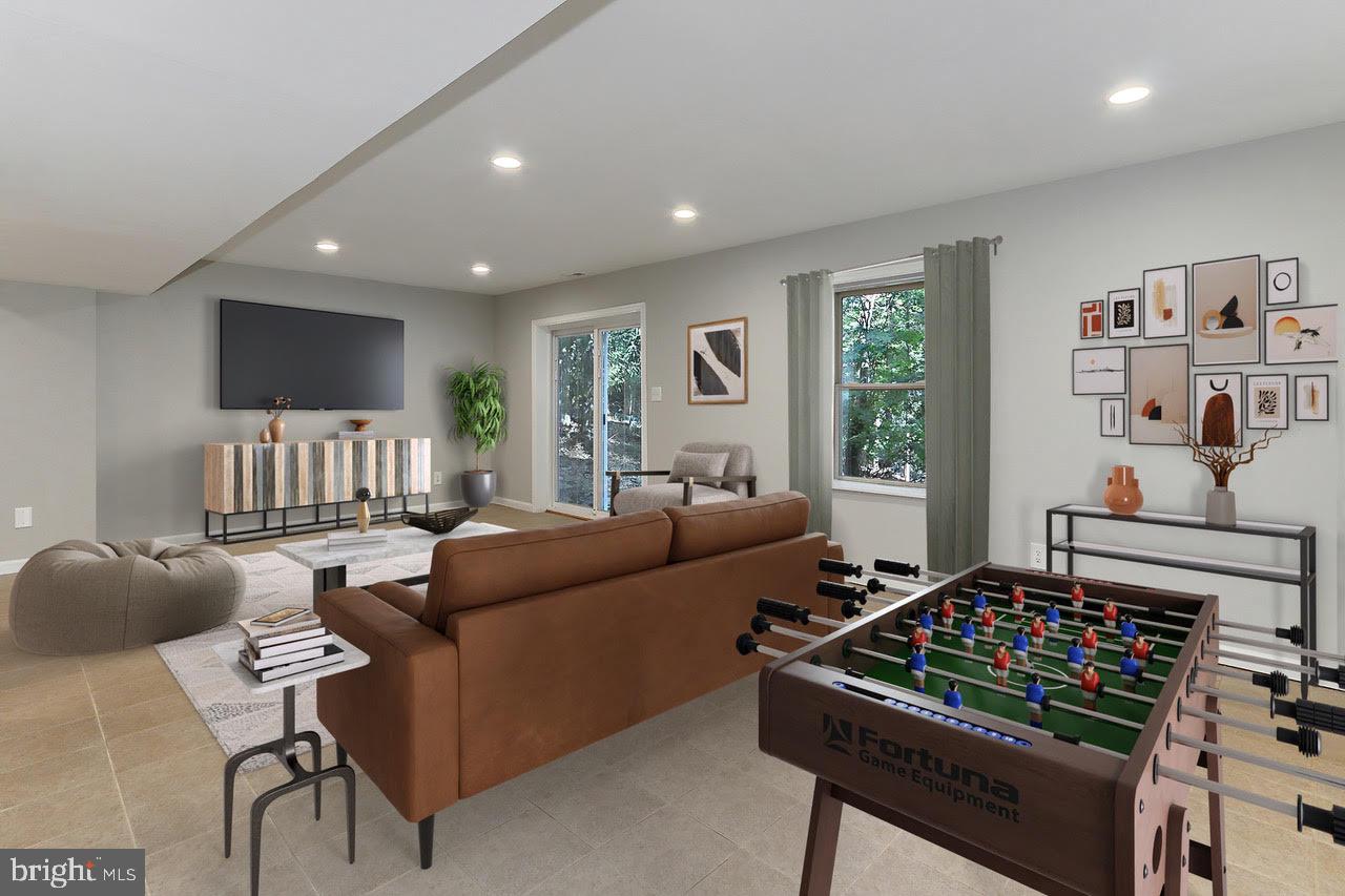 OCCOQUAN FOREST - Residential