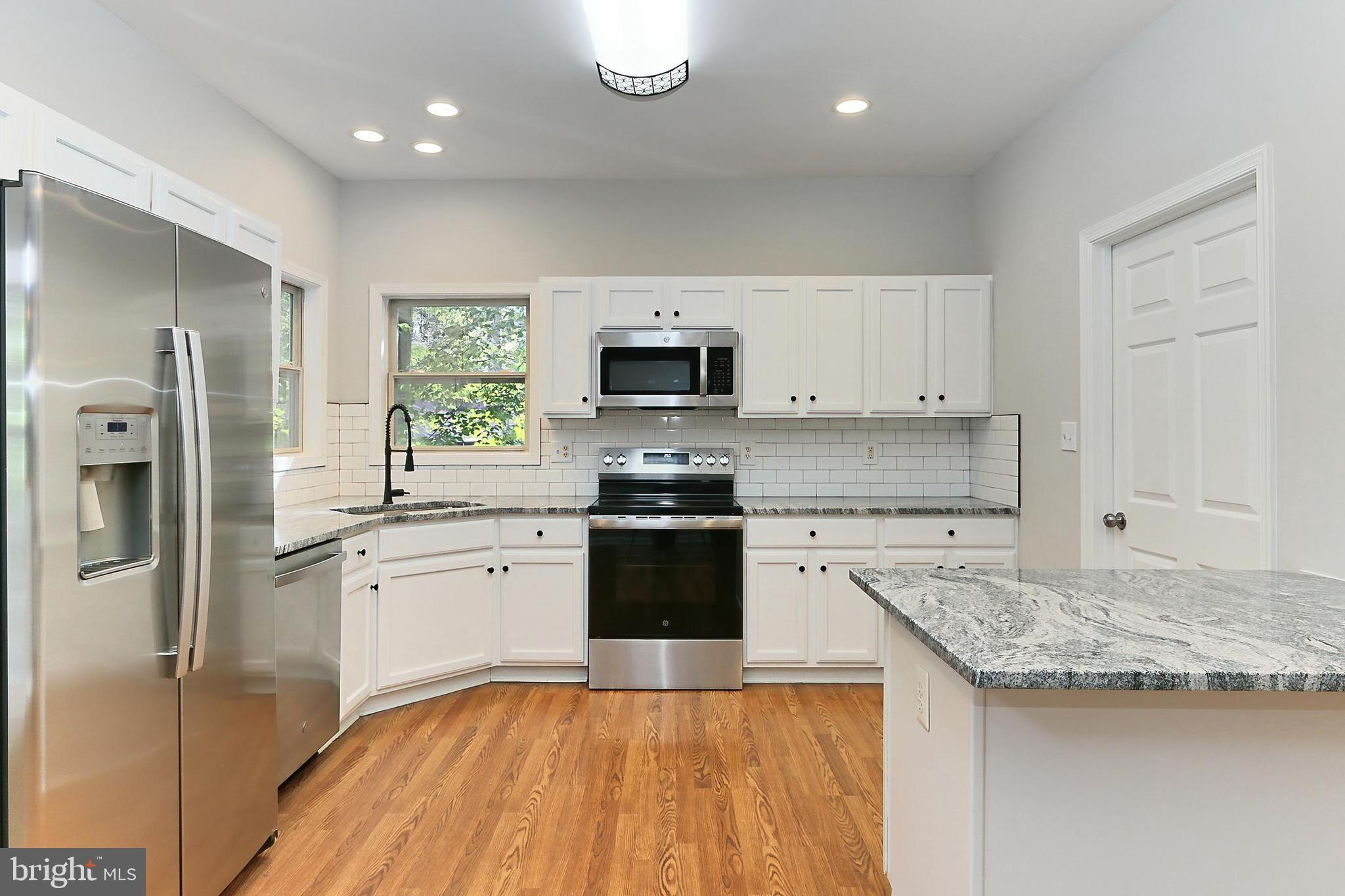 OCCOQUAN FOREST - Residential