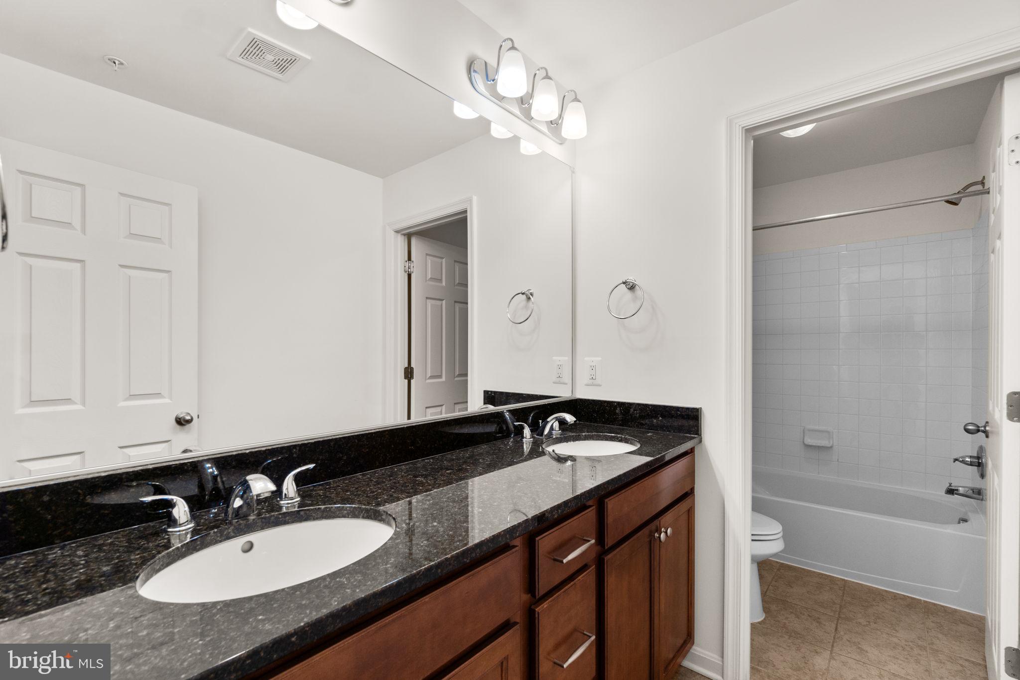 CLEARVIEW AT NEW MARKET - Residential