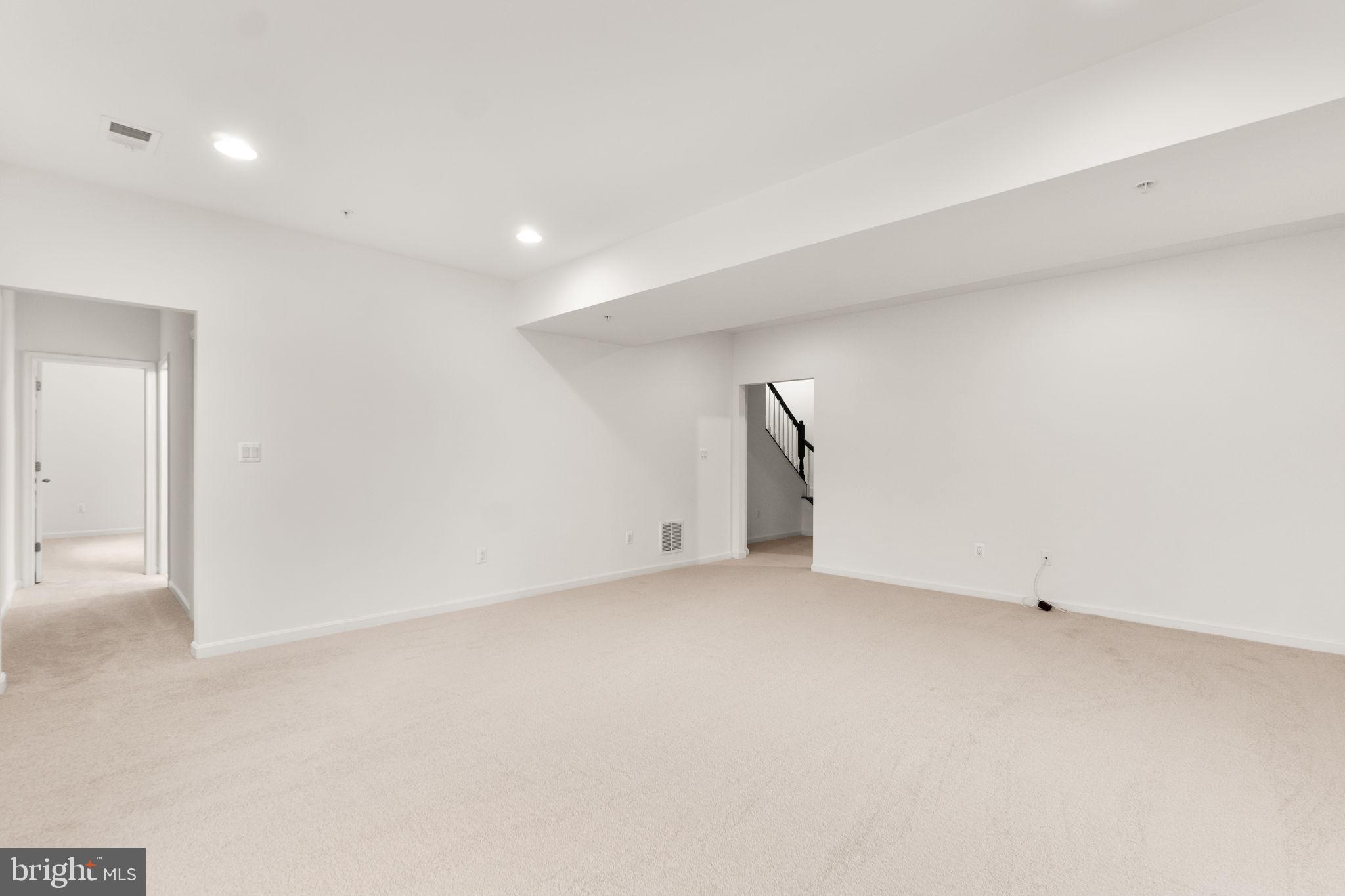 CLEARVIEW AT NEW MARKET - Residential