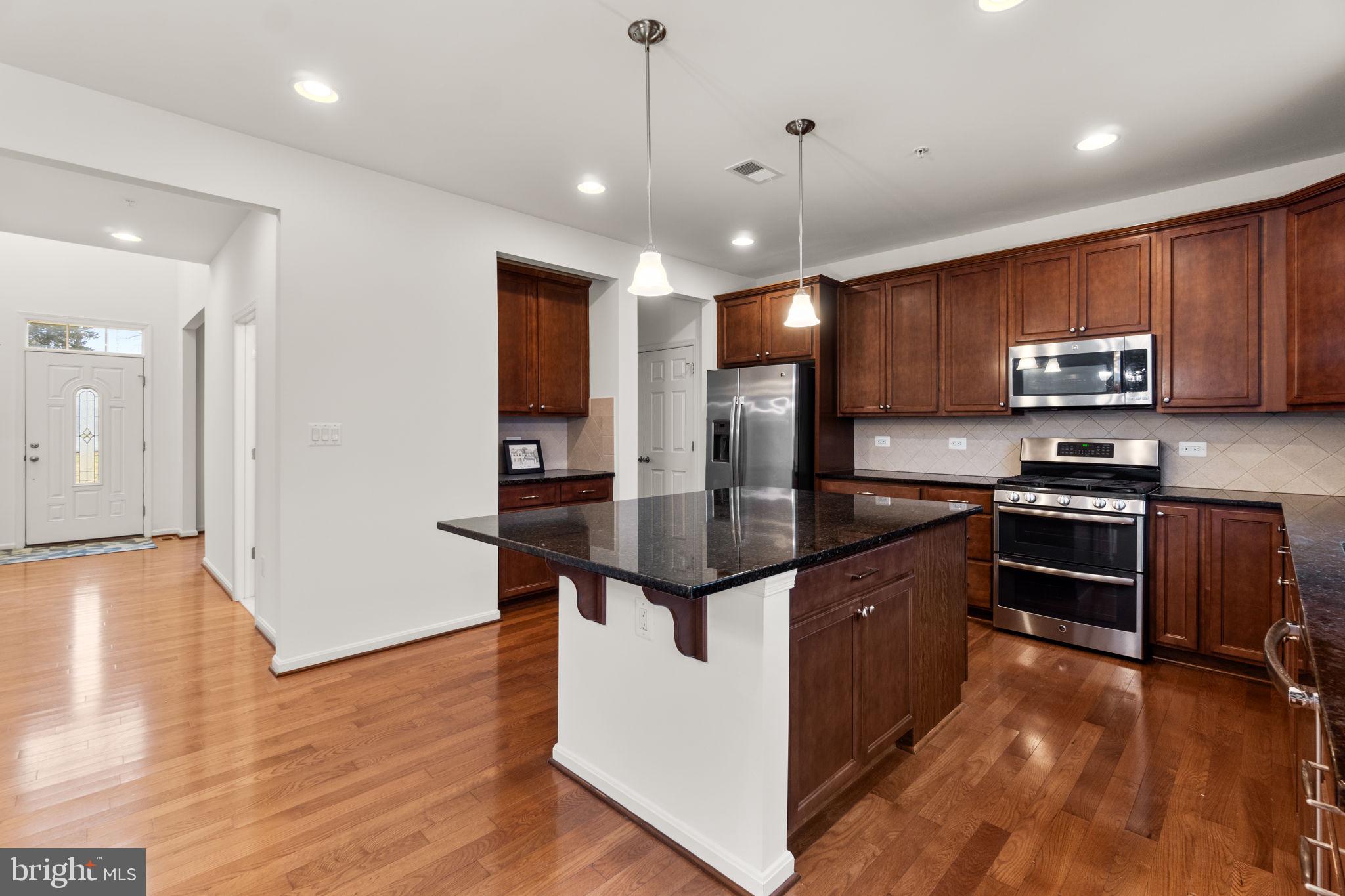 CLEARVIEW AT NEW MARKET - Residential