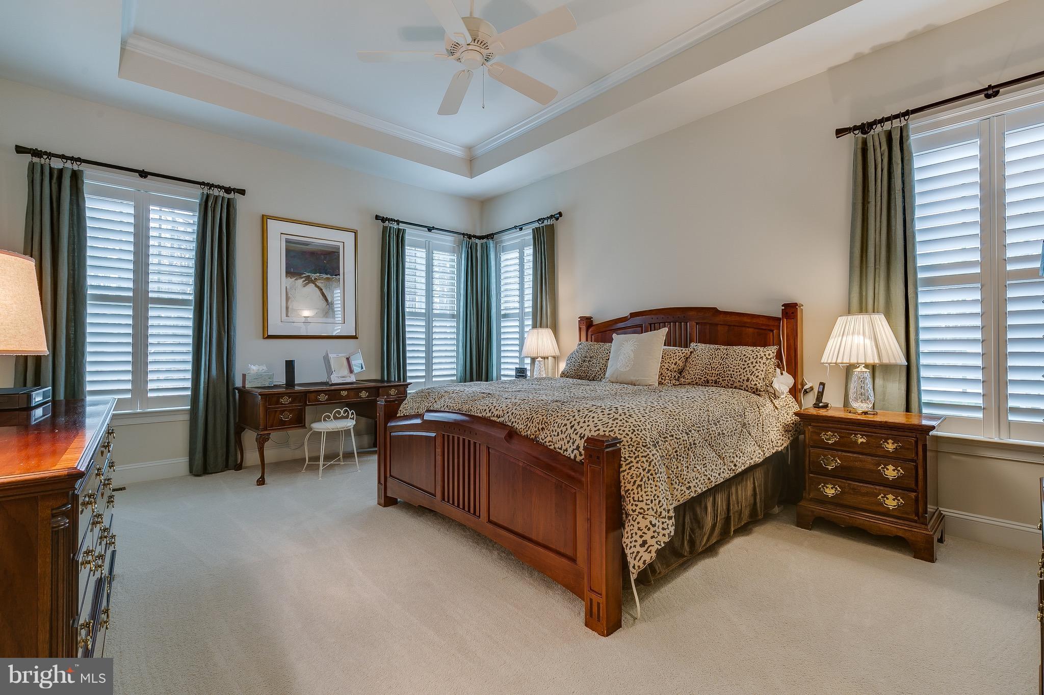 DAWSON'S CORNER - Residential