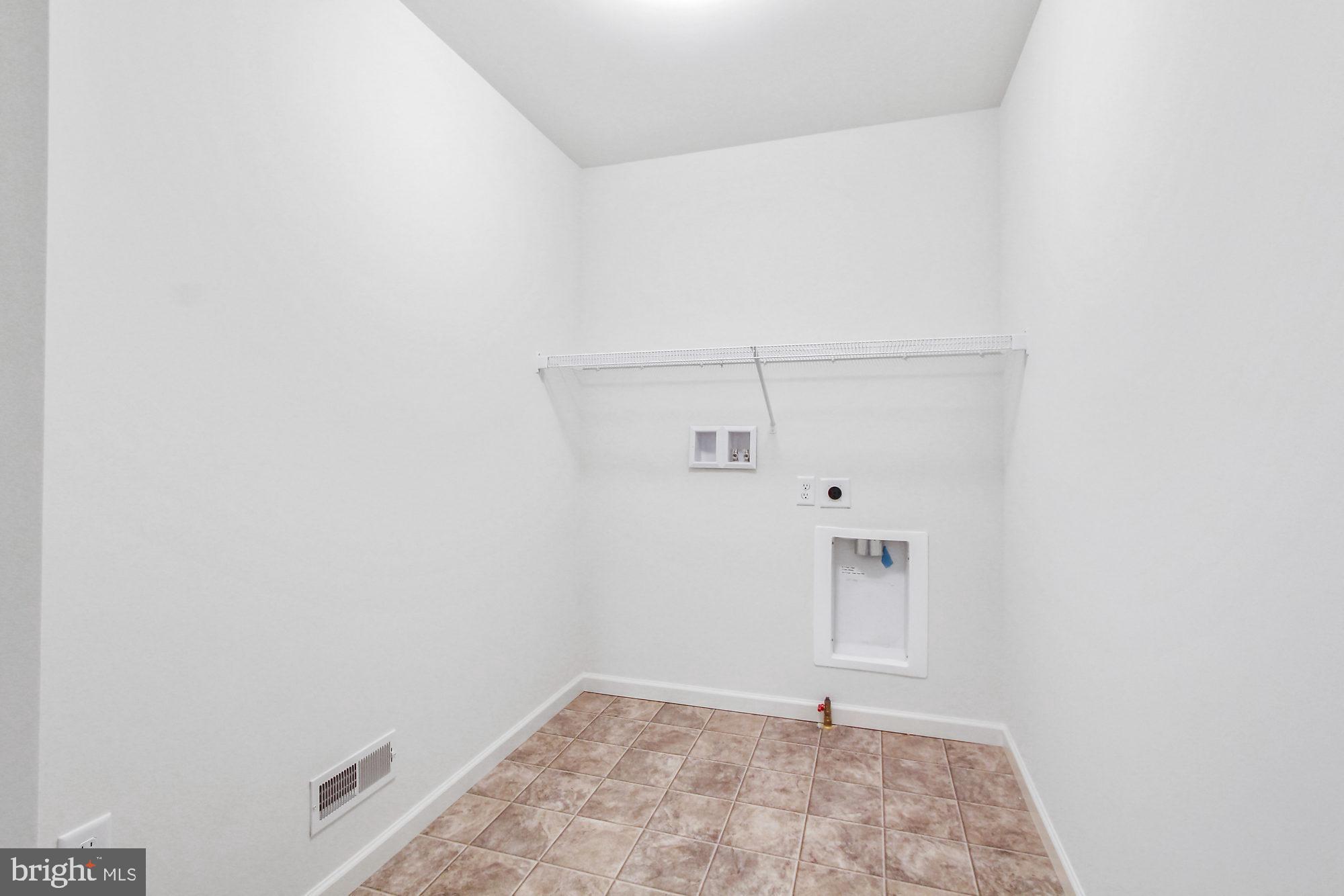EAGLES VIEW - Residential