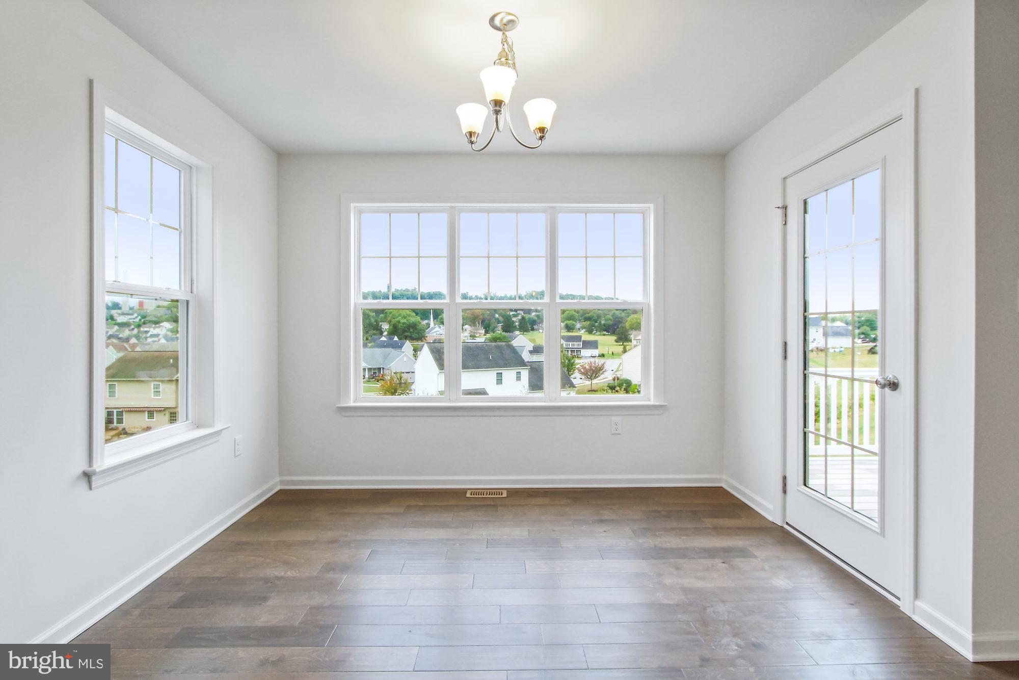 EAGLES VIEW - Residential