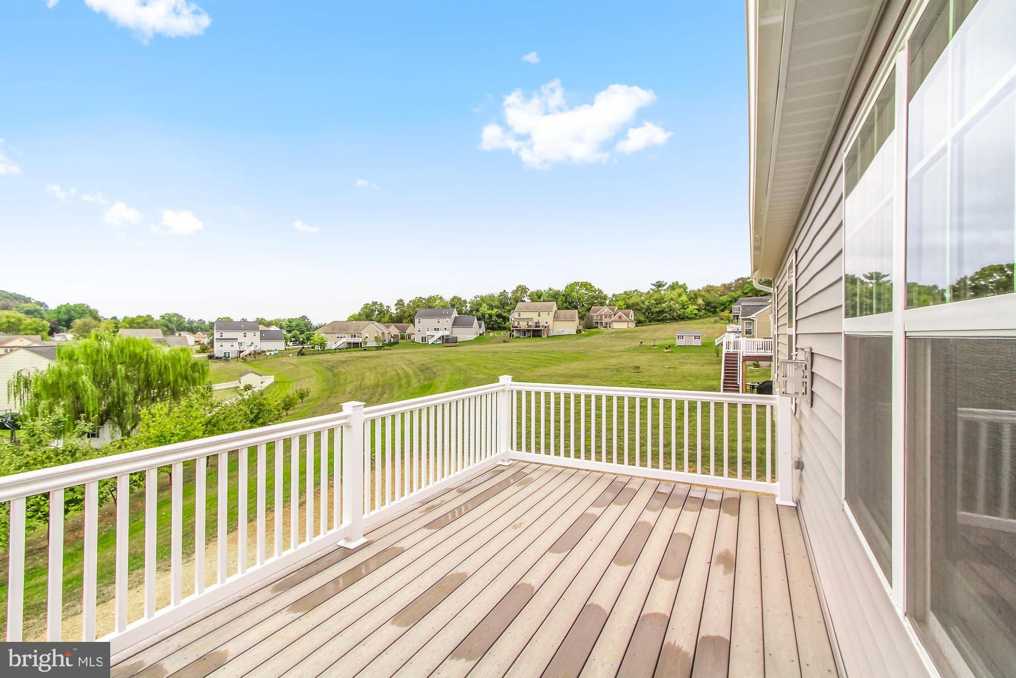EAGLES VIEW - Residential