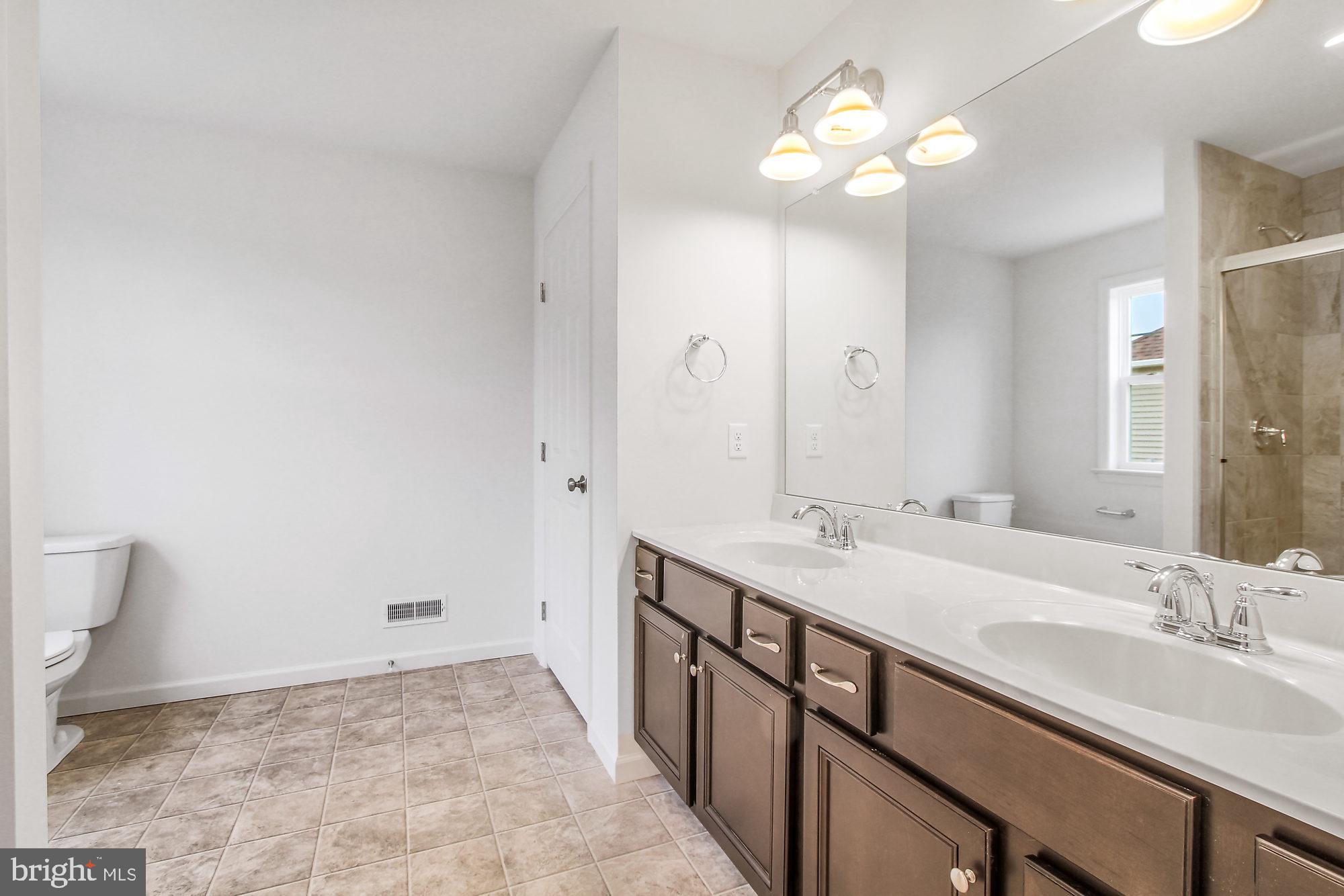EAGLES VIEW - Residential