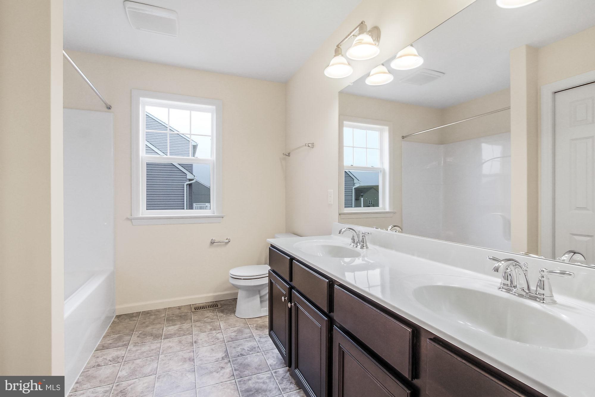 EAGLES VIEW - Residential