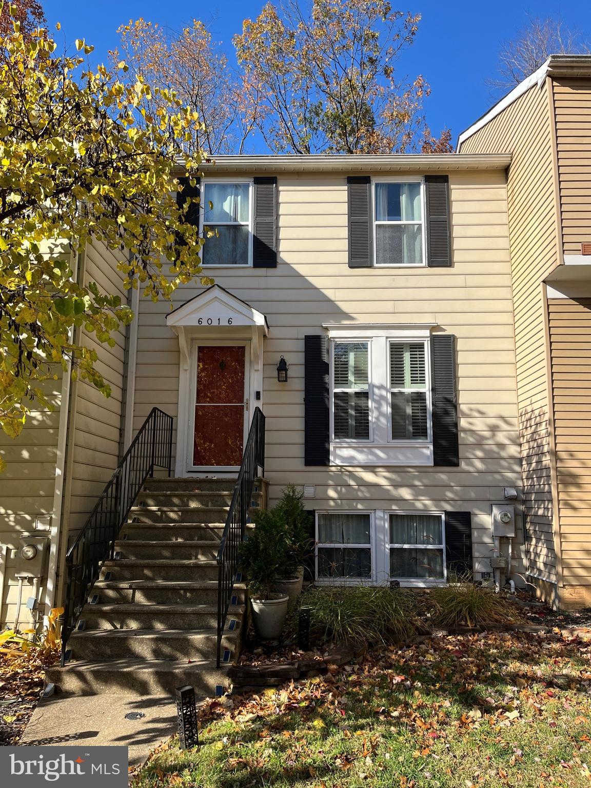 VILLAGE OF HICKORY RIDGE - Residential Lease