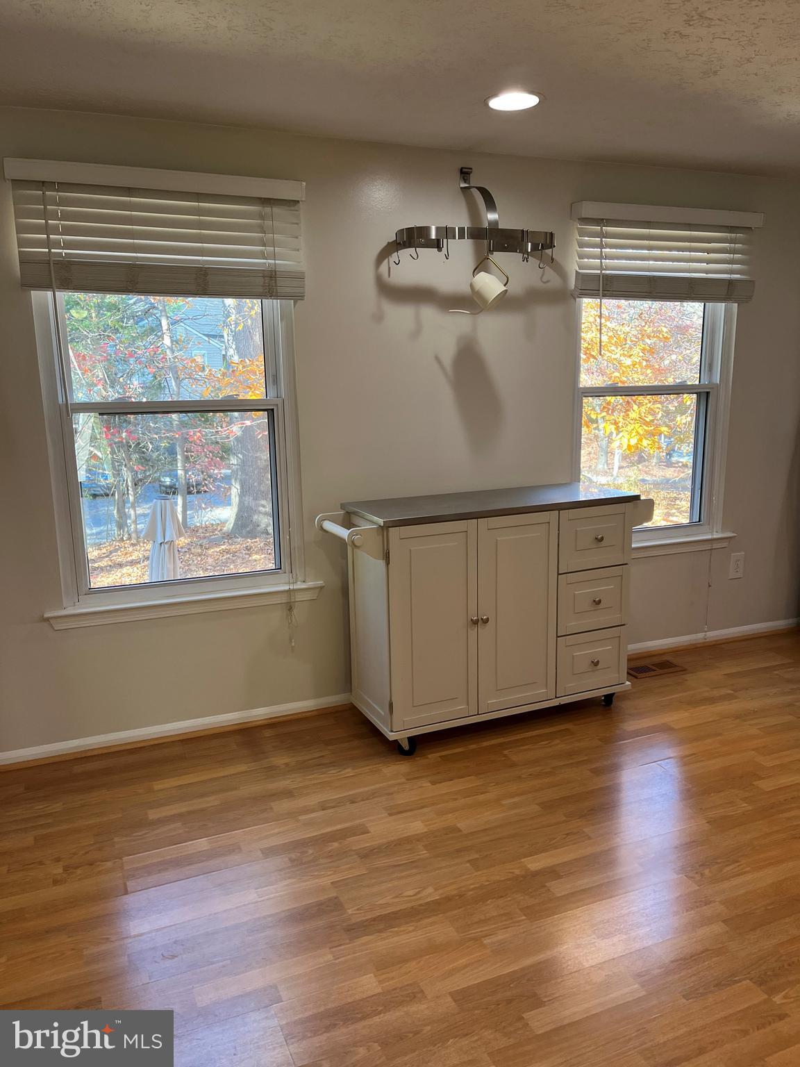 VILLAGE OF HICKORY RIDGE - Residential Lease