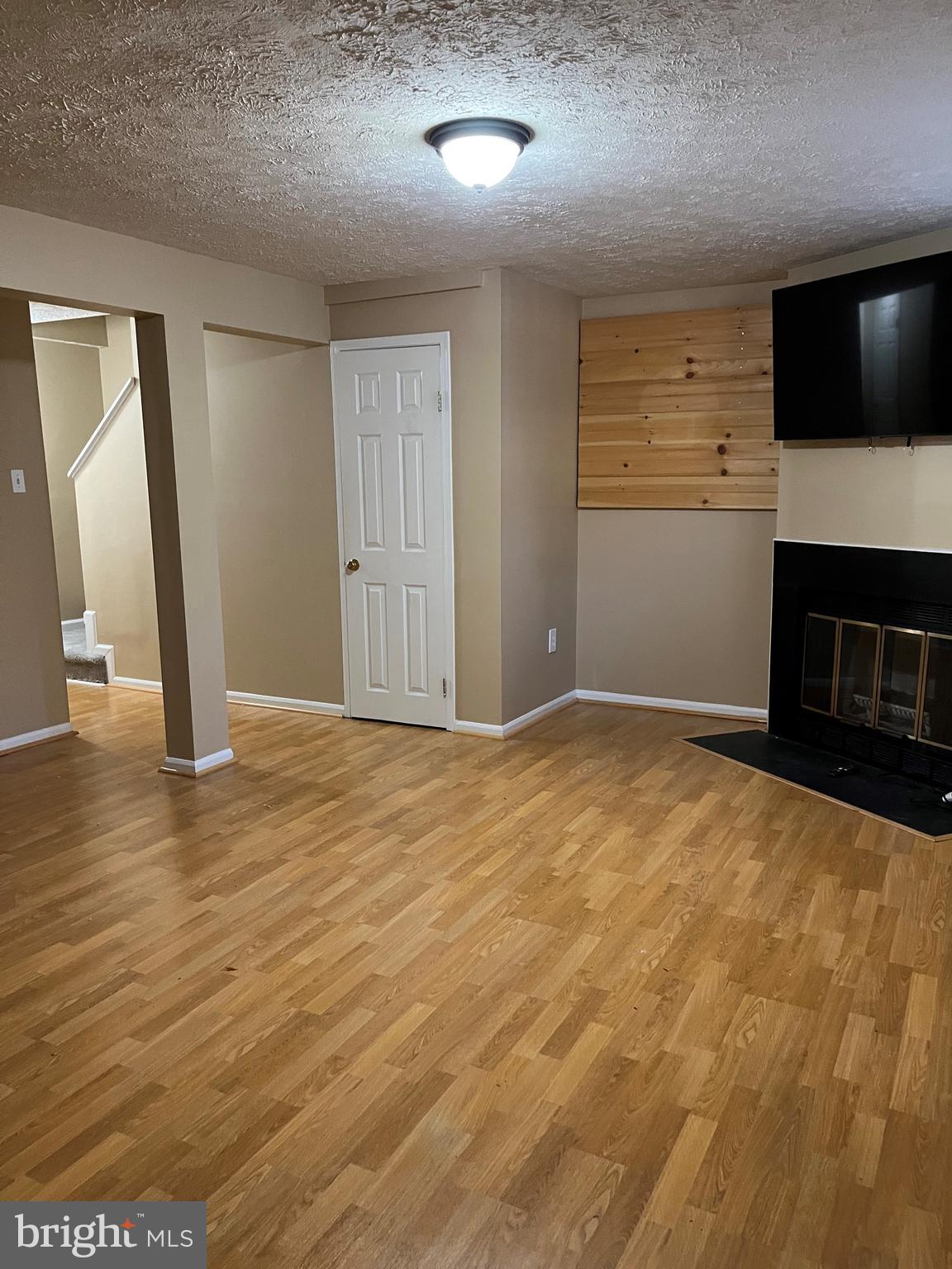 VILLAGE OF HICKORY RIDGE - Residential Lease