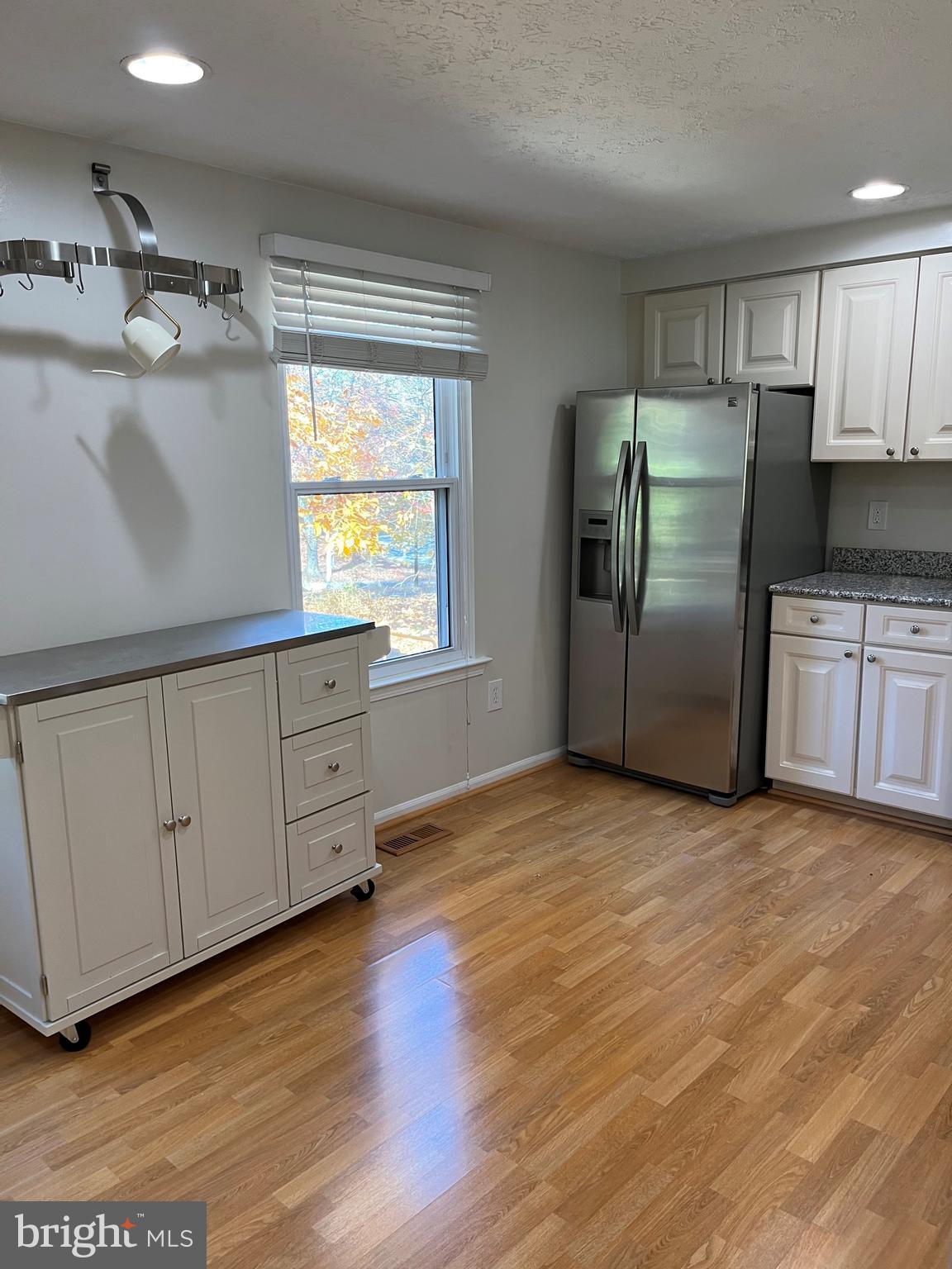 VILLAGE OF HICKORY RIDGE - Residential Lease