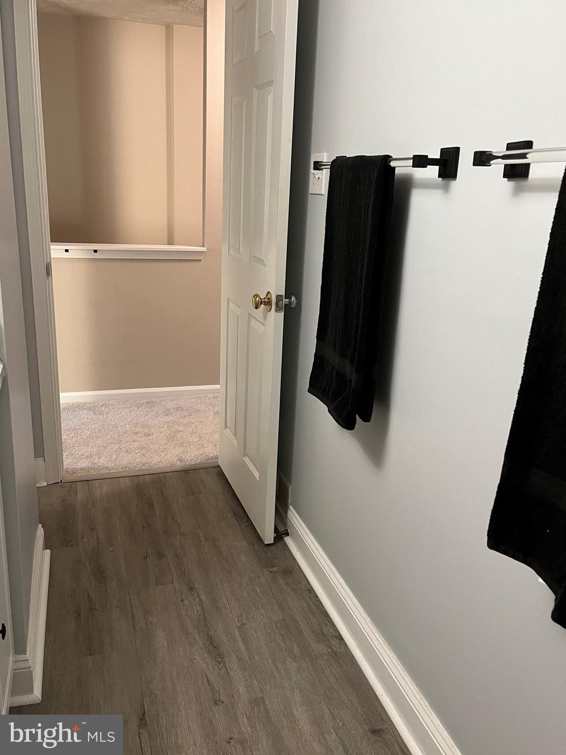 VILLAGE OF HICKORY RIDGE - Residential Lease