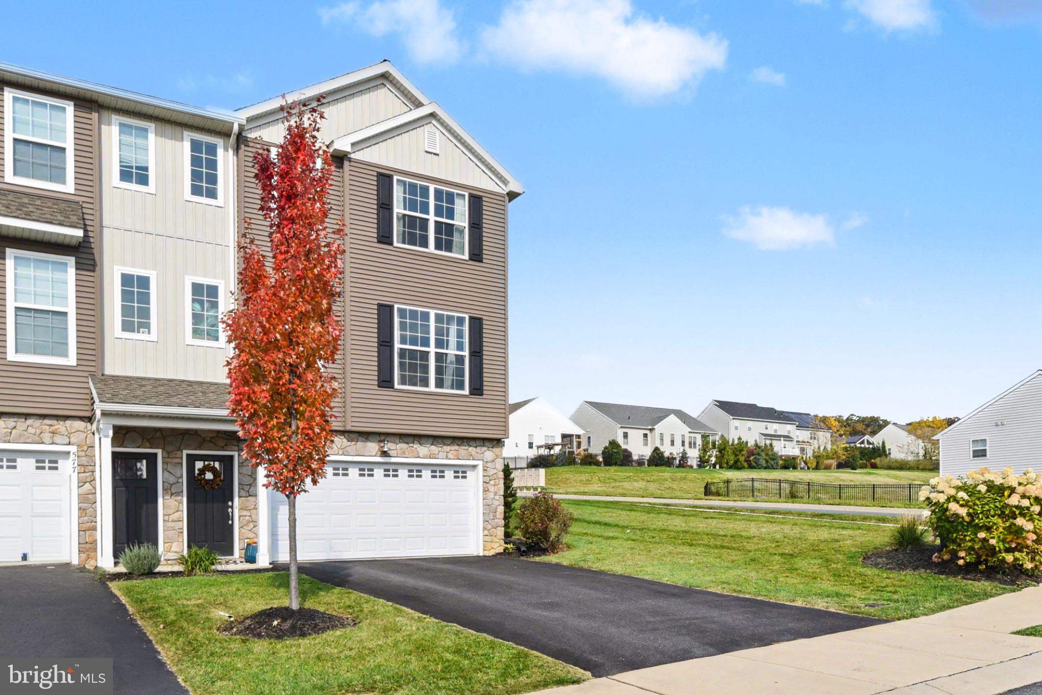 579 BROOK SHIRE COURT