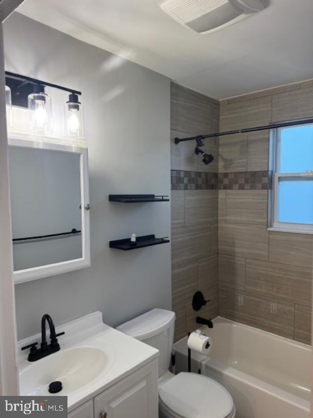 SPEEDWAY - Residential Lease