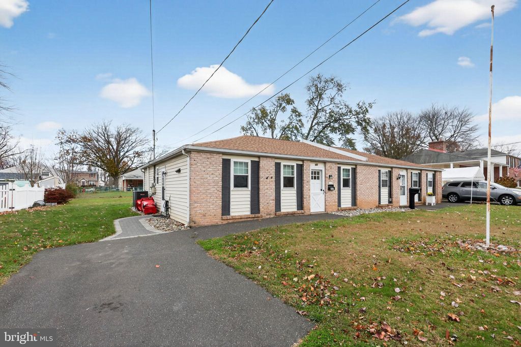 Photo of 387 Maple Street, WARMINSTER, PA 18974 (MLS # PABU2107340)