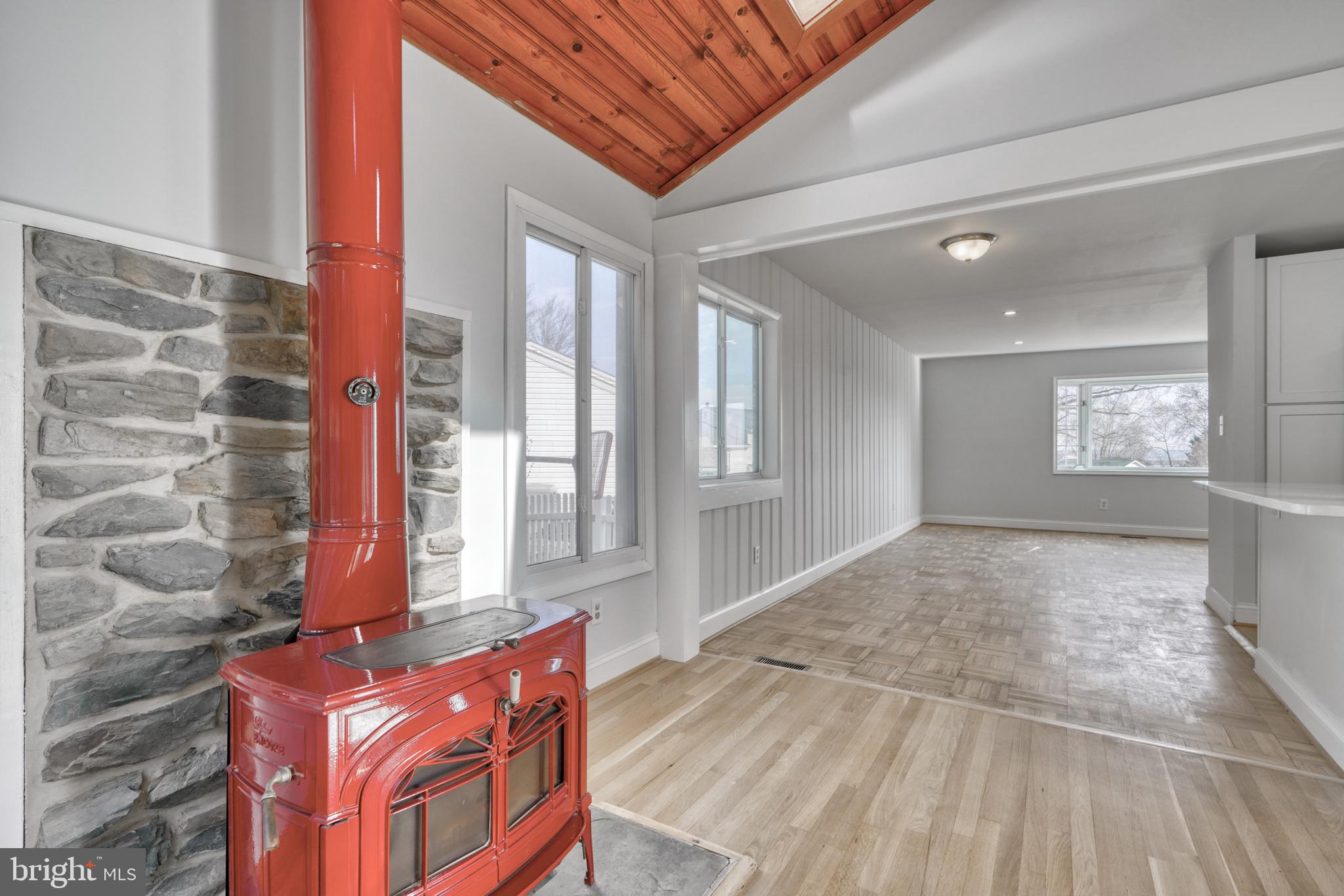 WYNNEWOOD - Residential