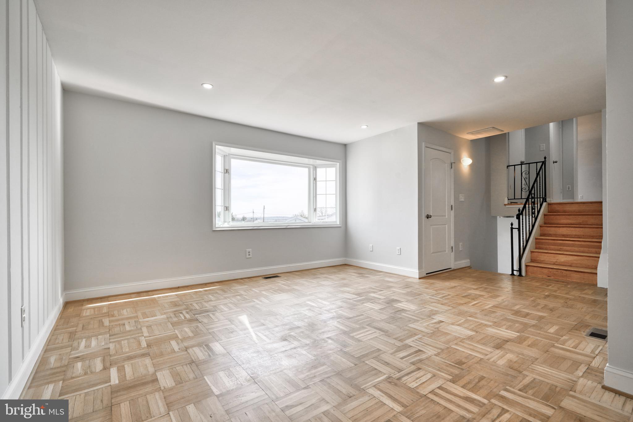 WYNNEWOOD - Residential